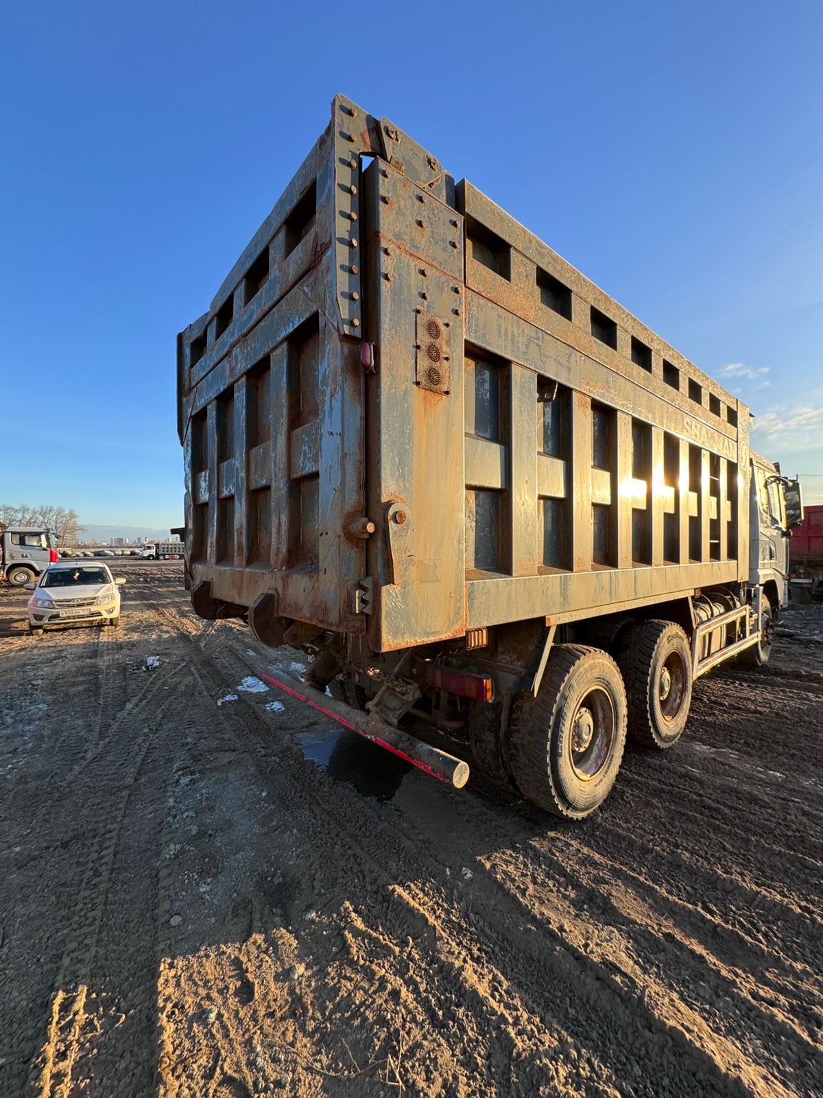 Shacman (Shaanxi) SX* 6x4 Самосвал 2022 г. - фото 6