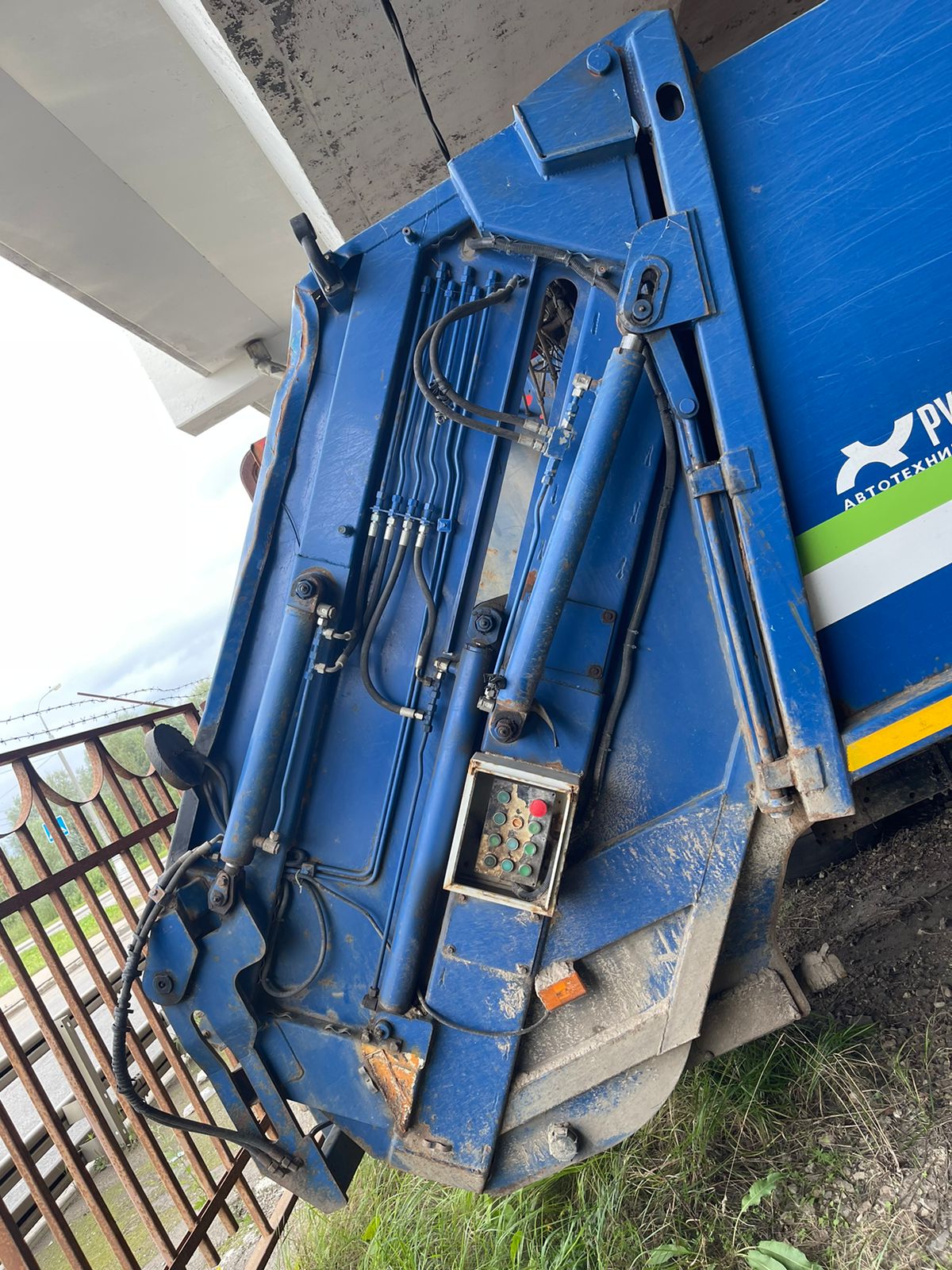 Ряжский авторемонтный завод MK-15* на шасси GAZ GAZON NEXT Мусоровоз_не актуально 2019 г. - фото 4