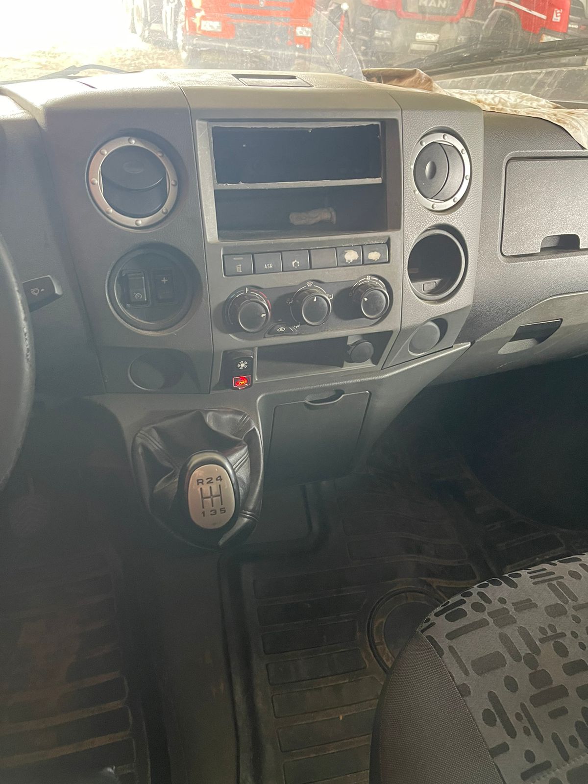 Ряжский авторемонтный завод MK-15* на шасси GAZ GAZON NEXT Мусоровоз_не актуально 2019 г. - фото 14