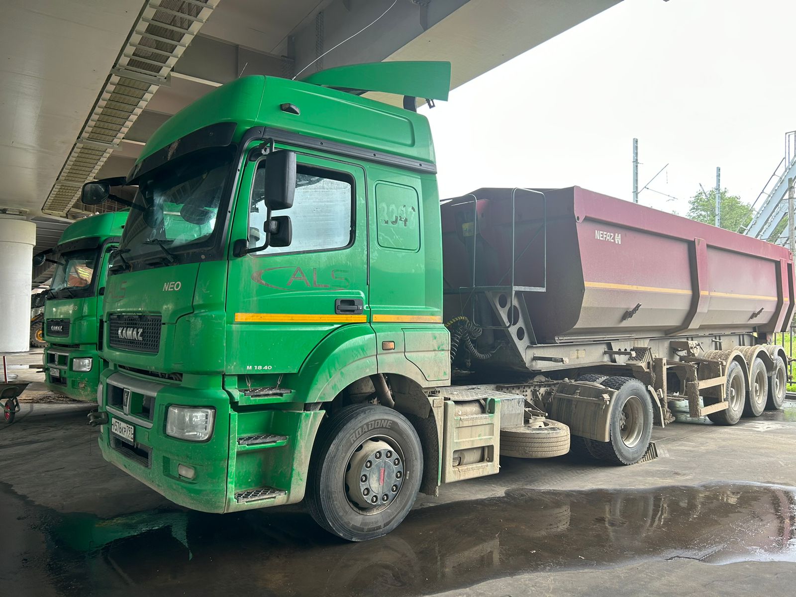 КамАЗ 5490 4x2 Седельный тягач 2017 г. - фото 3