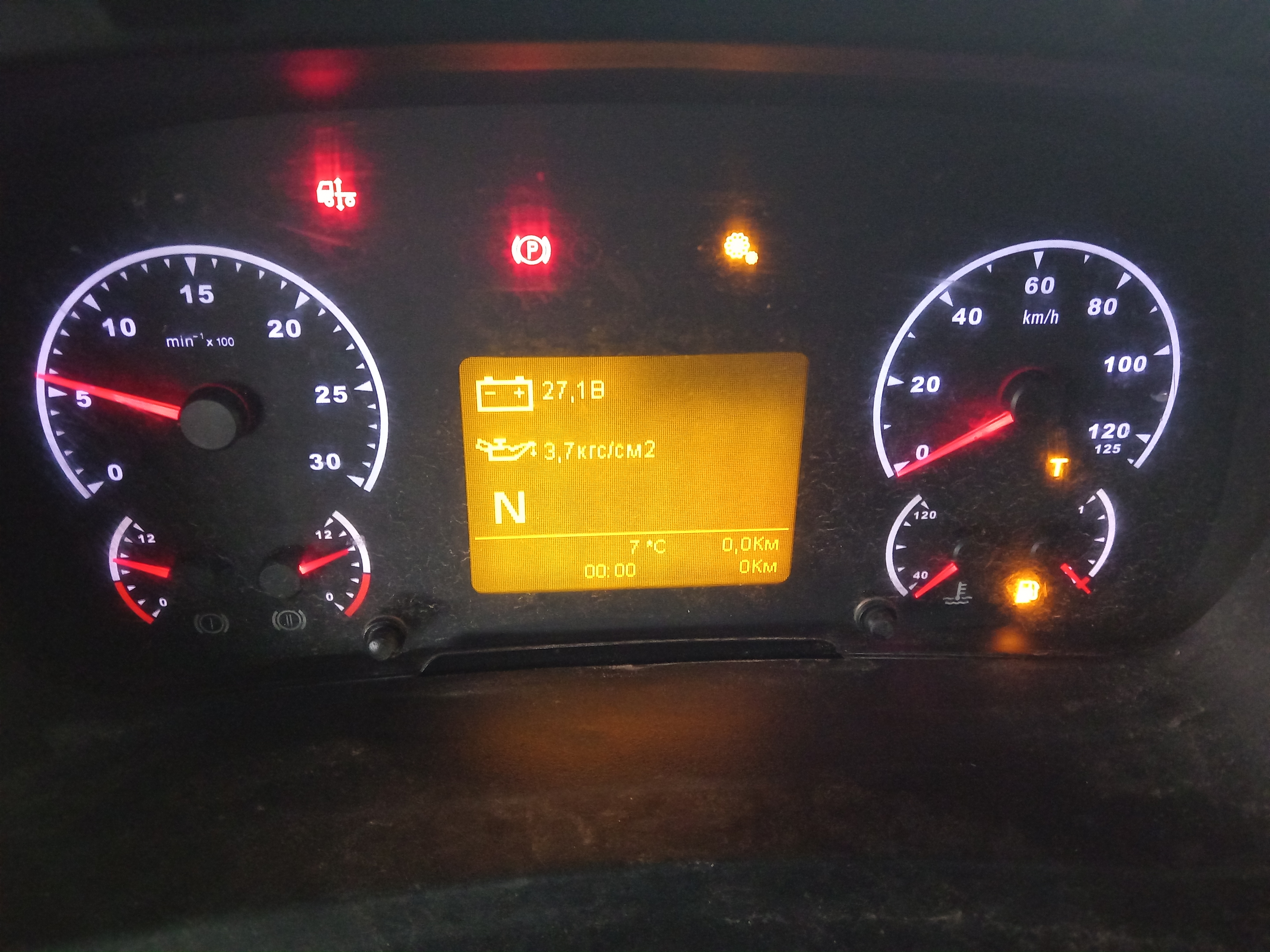 КамАЗ 5490 4x2 Седельный тягач 2017 г. - фото 11