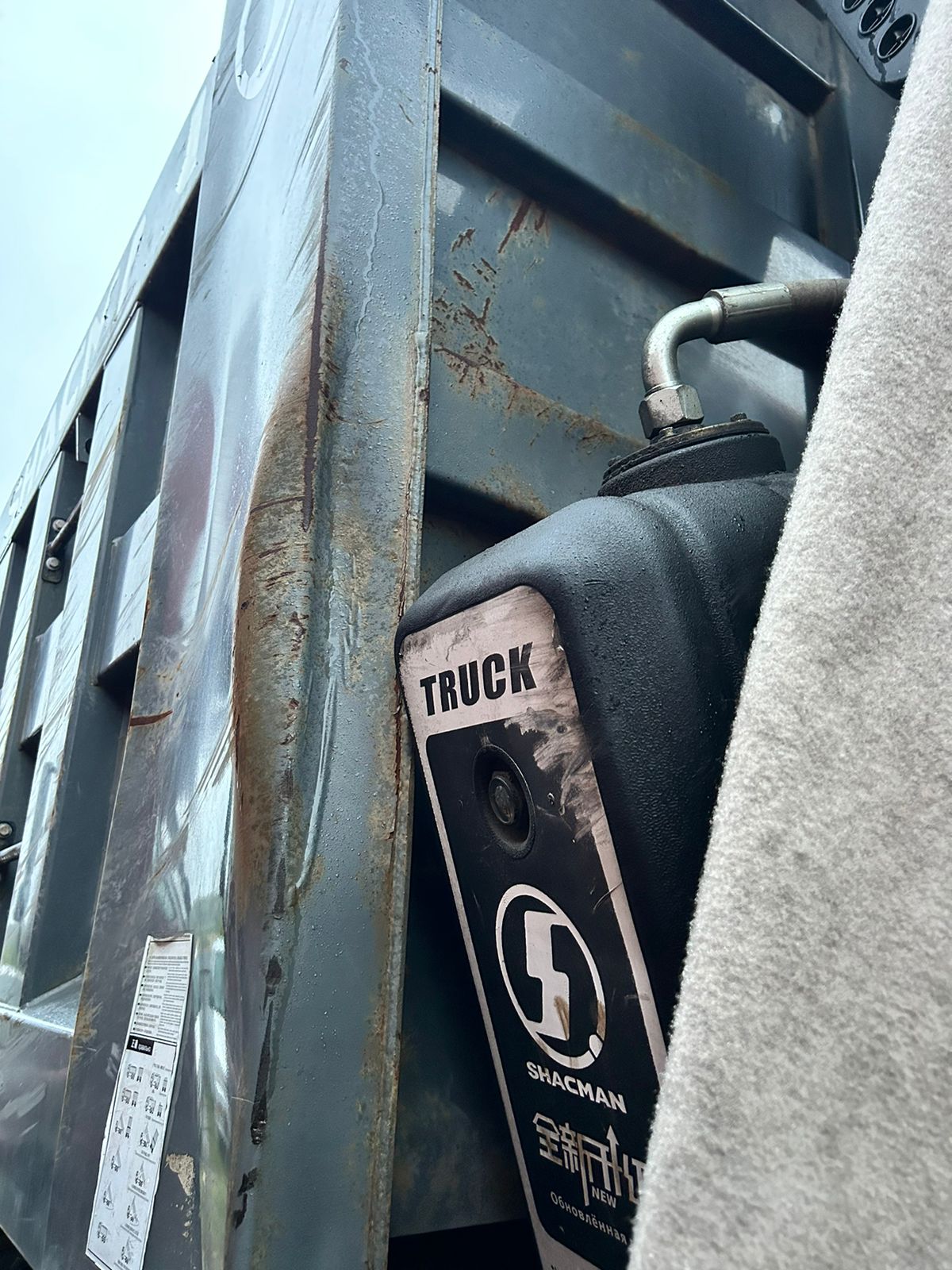 Shacman (Shaanxi) SX* 6x6 Самосвал 2022 г. - фото 15