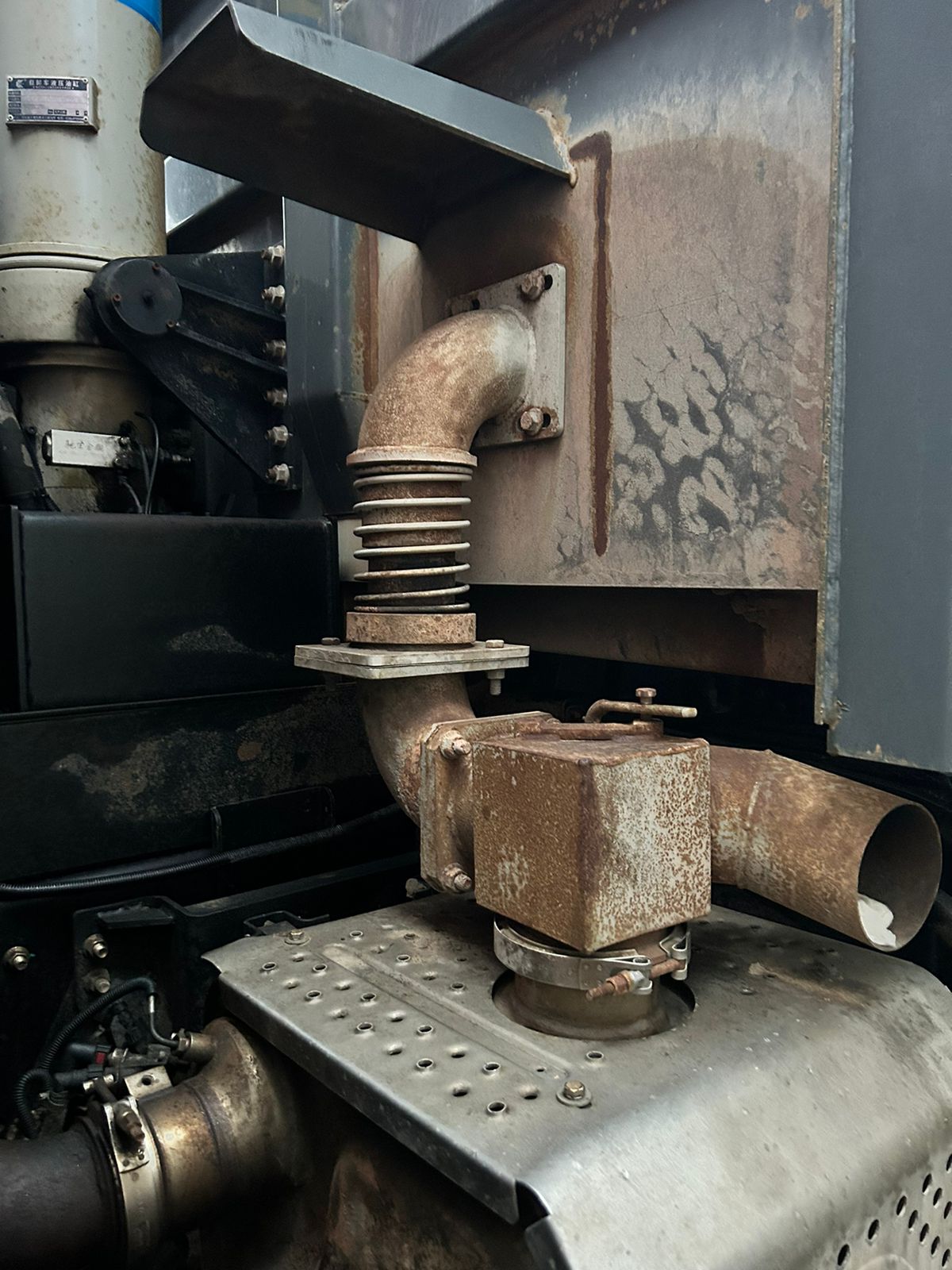 Shacman (Shaanxi) SX* 6x6 Самосвал 2022 г. - фото 18