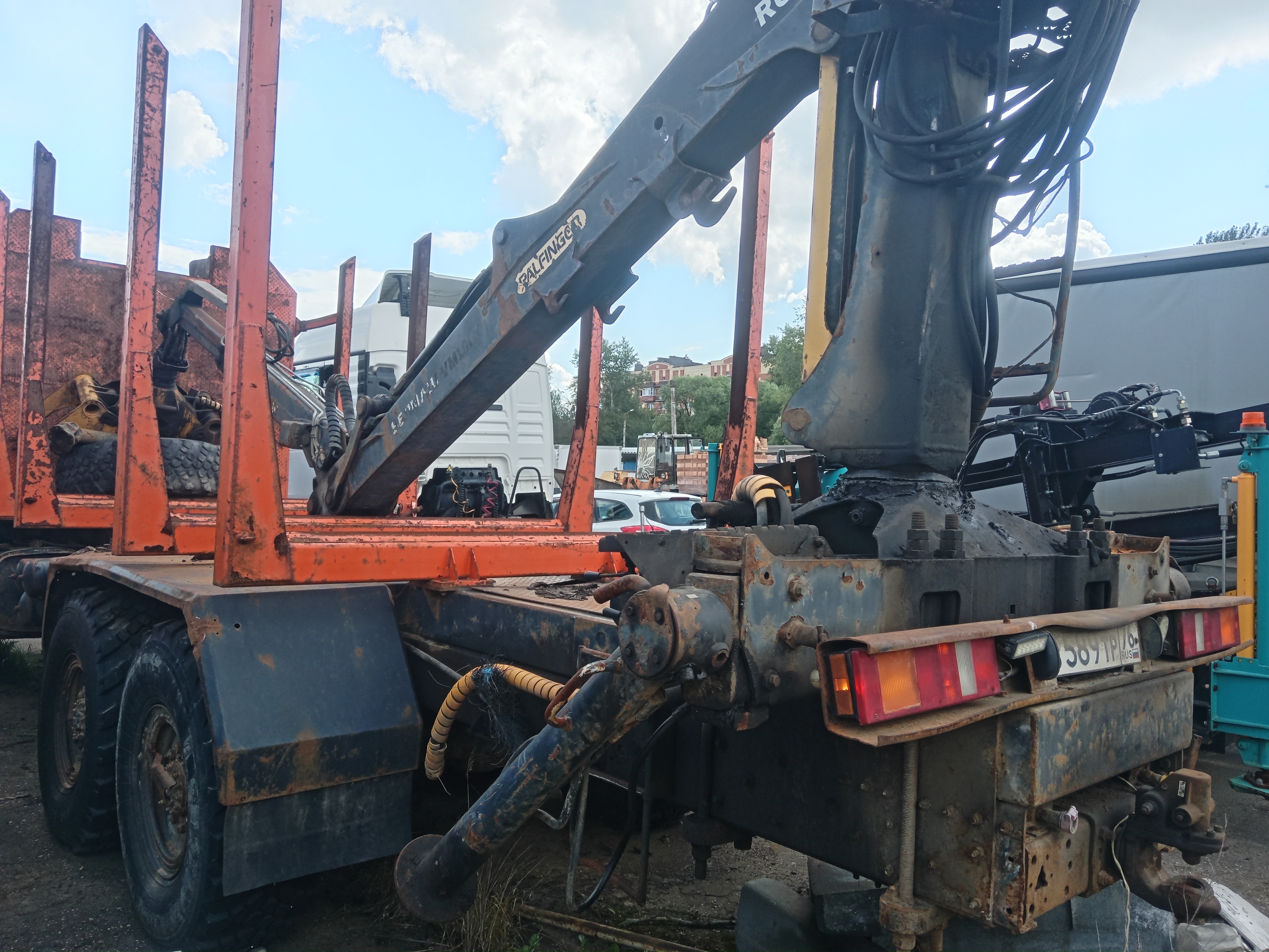 Феникс 780523 на шасси КамАЗ 43118 6x6 Сортиментовоз с КМУ 2017 г. - фото 6