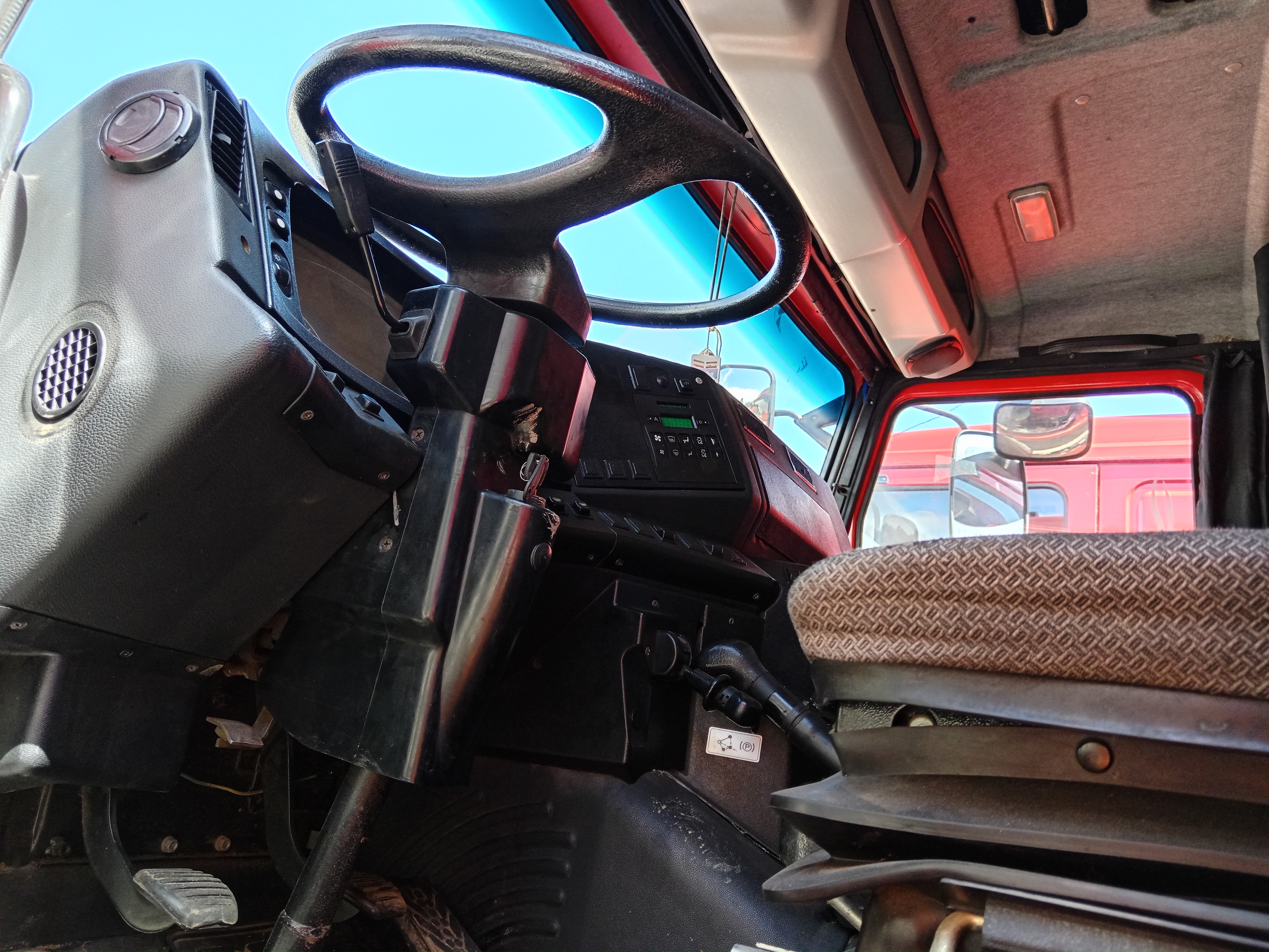 МАЗ 6501* 6x4 Самосвал 2020 г. - фото 9