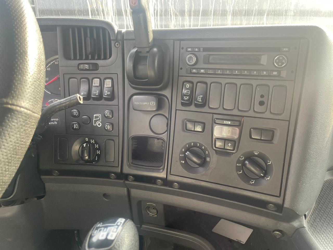 Scania G 6x6 Седельный тягач 2016 г. - фото 9