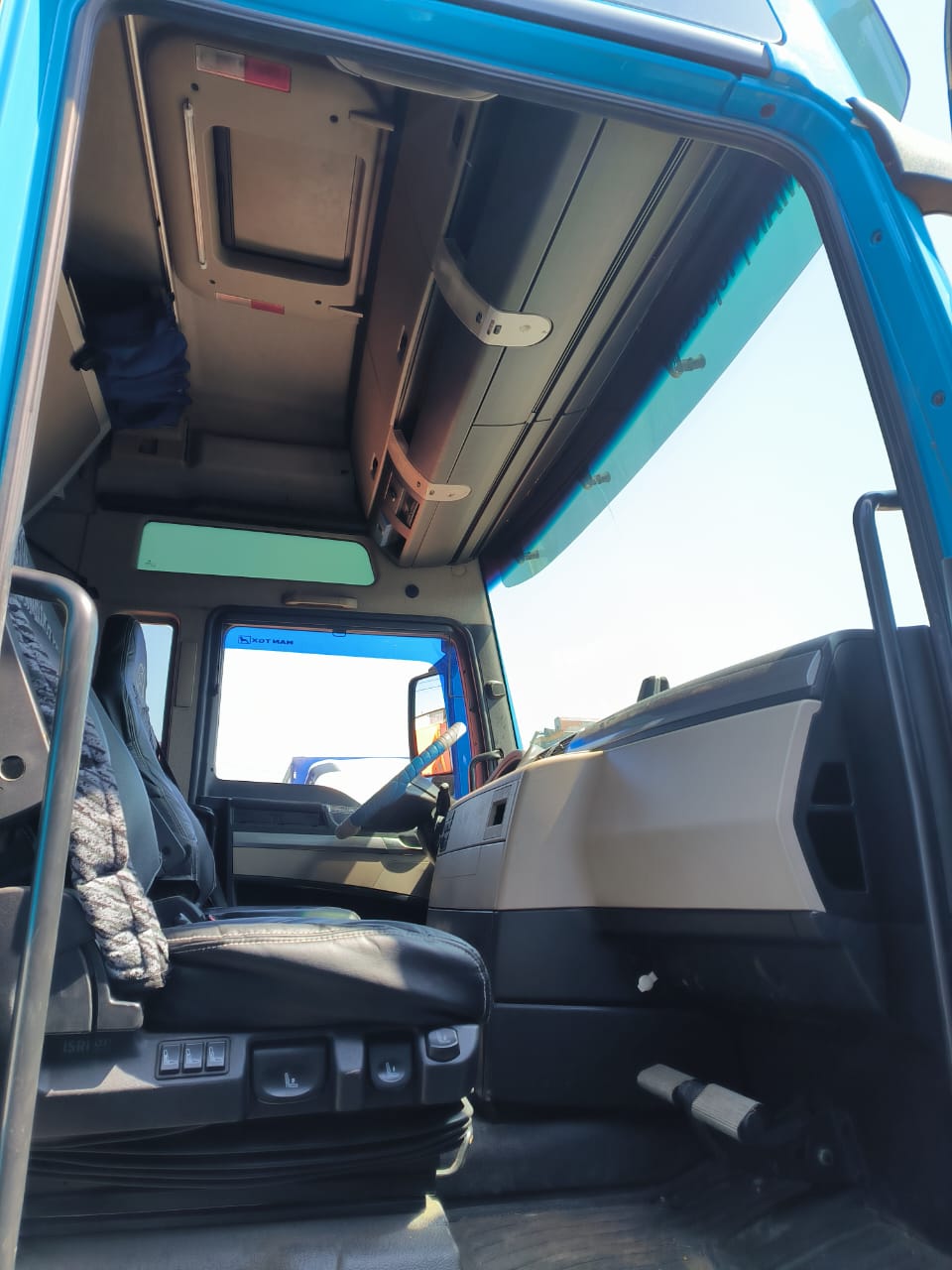 MAN TGX 6x2 Седельный тягач 2018 г. - фото 8