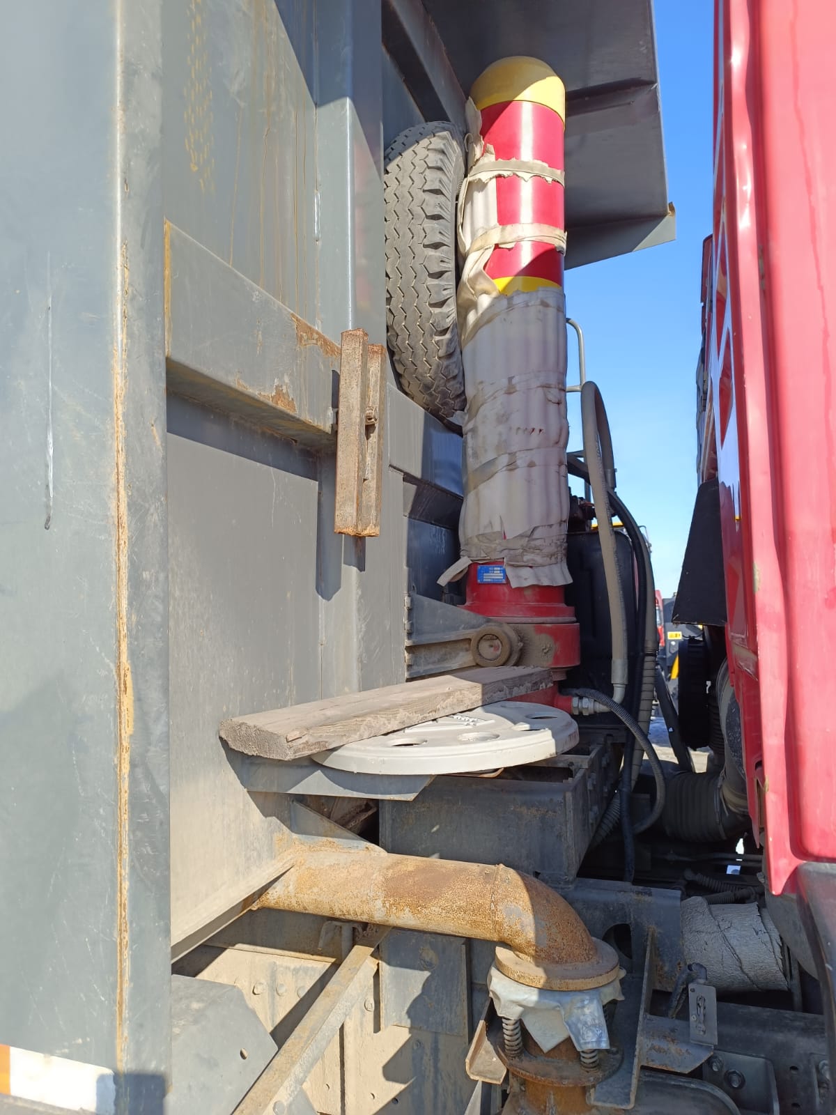 Howo T5G 8x4 Самосвал 2021 г. - фото 5