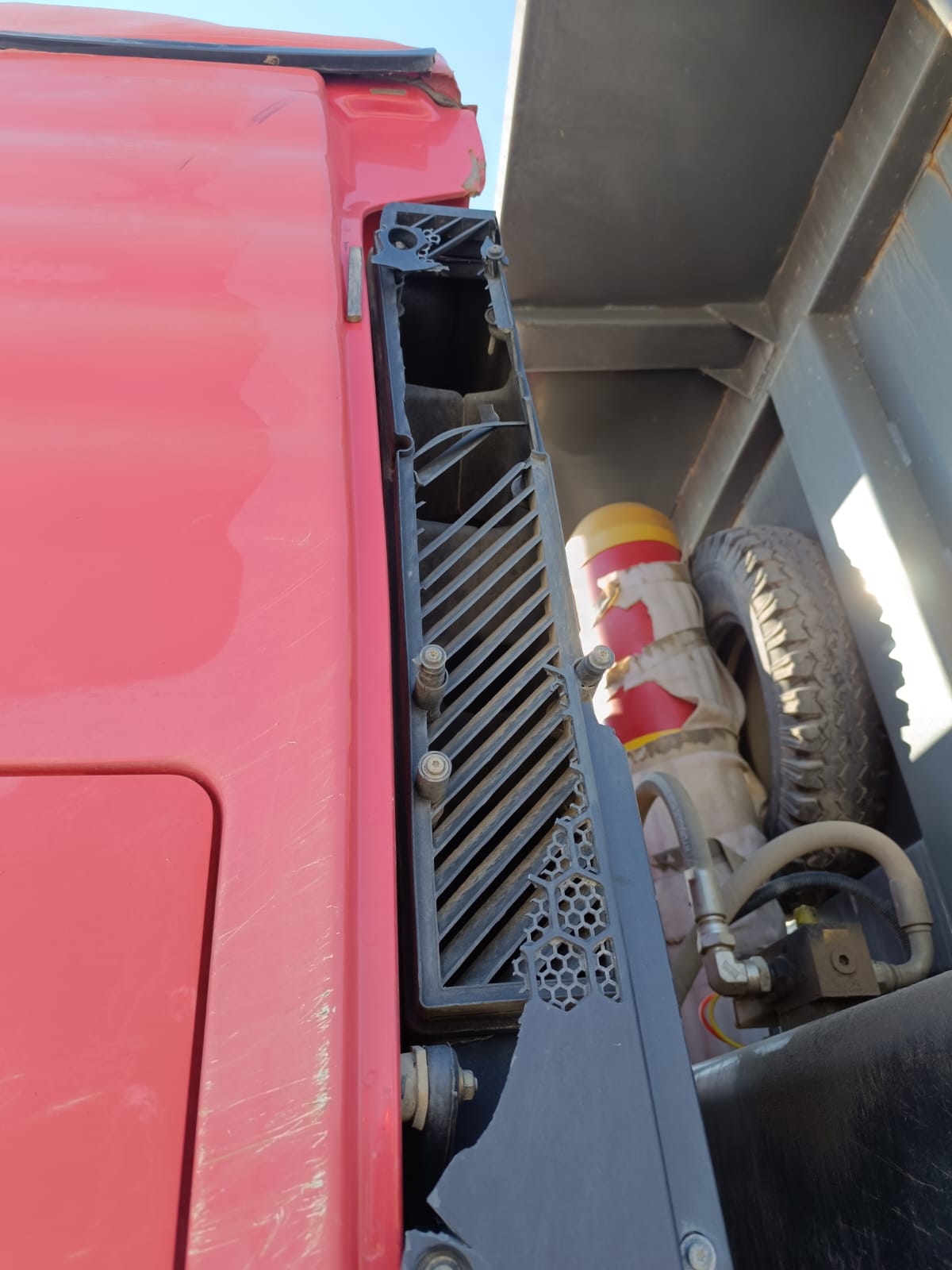 Howo T5G 8x4 Самосвал 2021 г. - фото 11