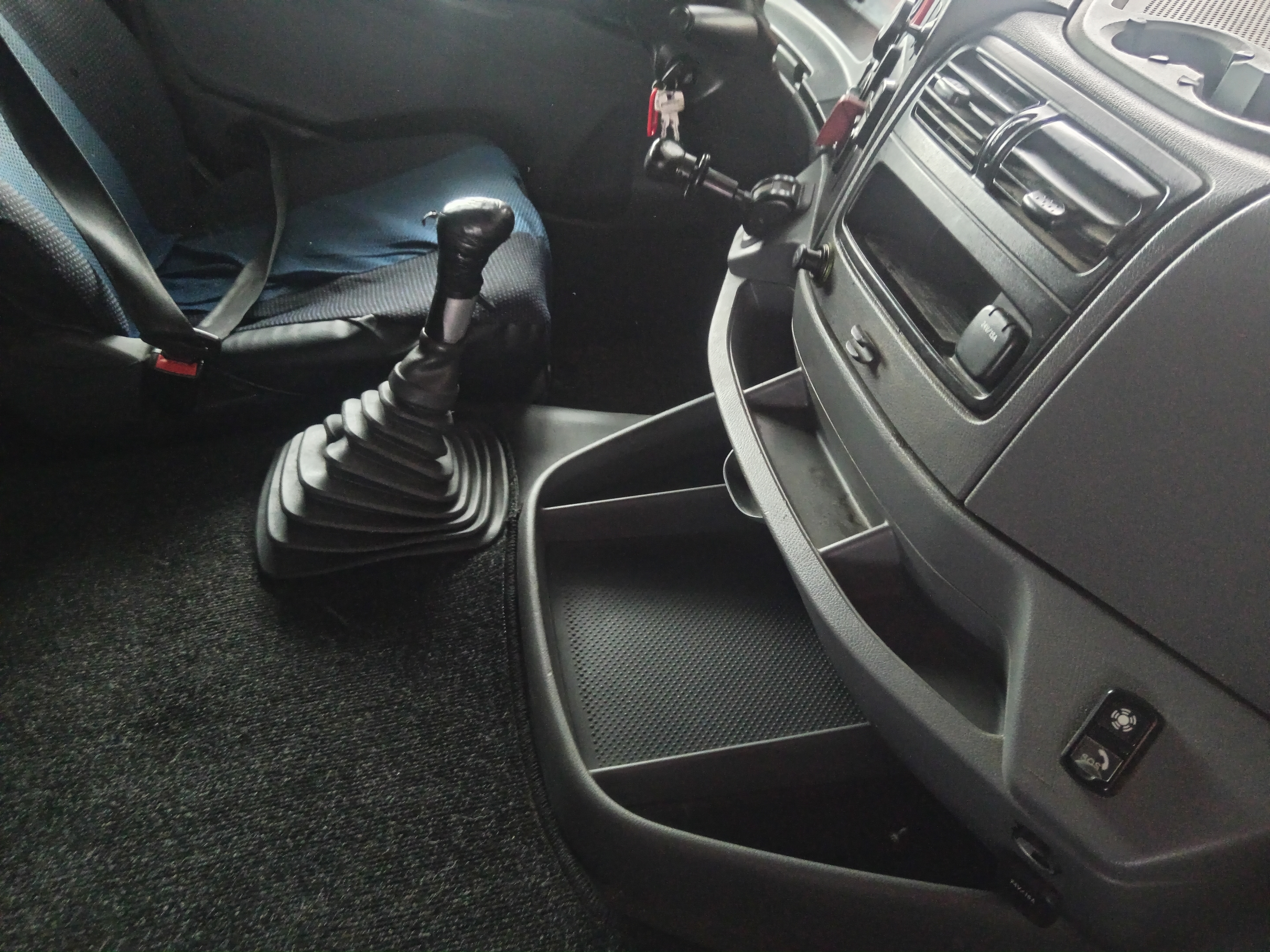 КамАЗ 5490 4x2 Седельный тягач 2018 г. - фото 13