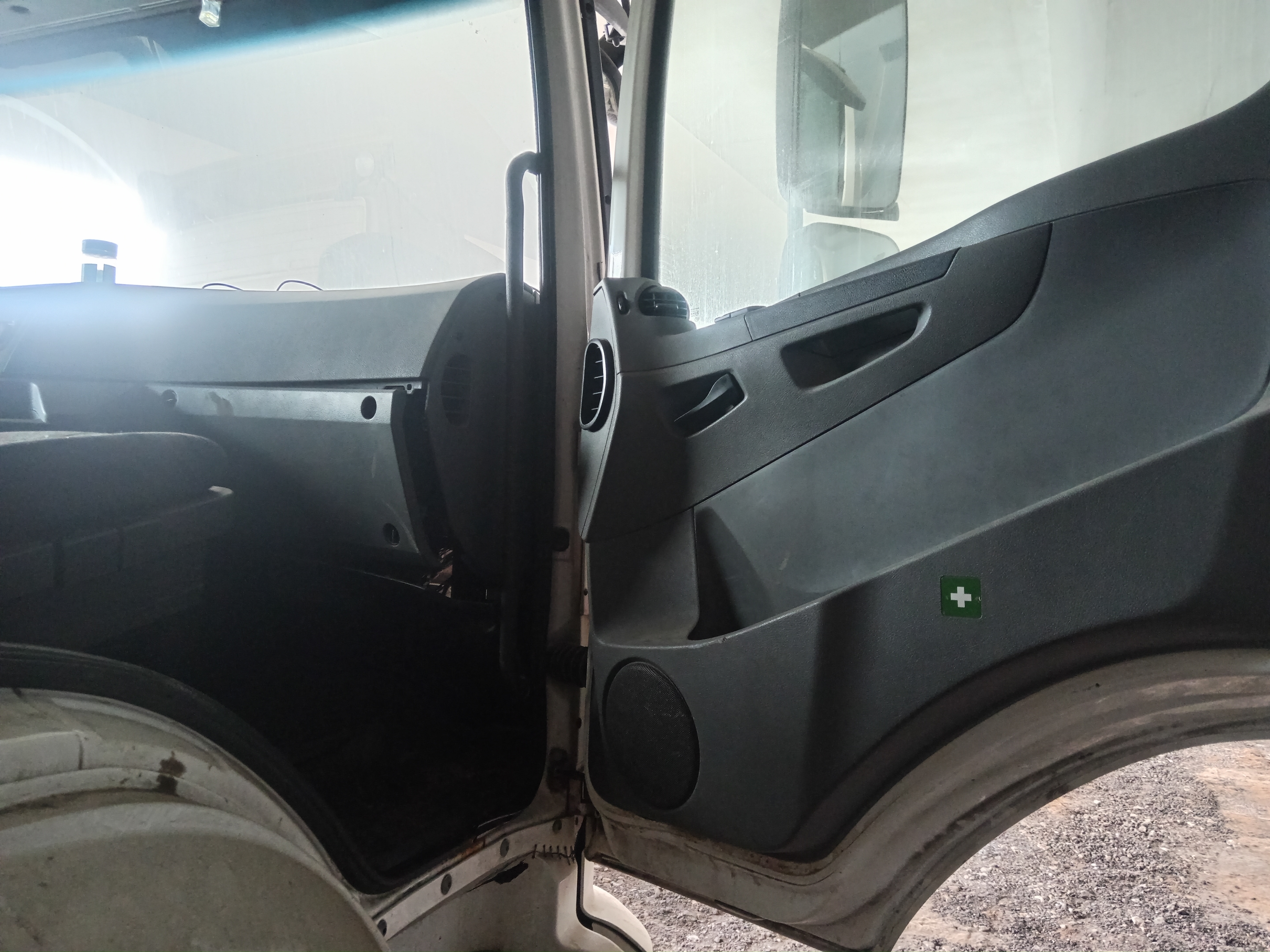 КамАЗ 5490 4x2 Седельный тягач 2017 г. - фото 7