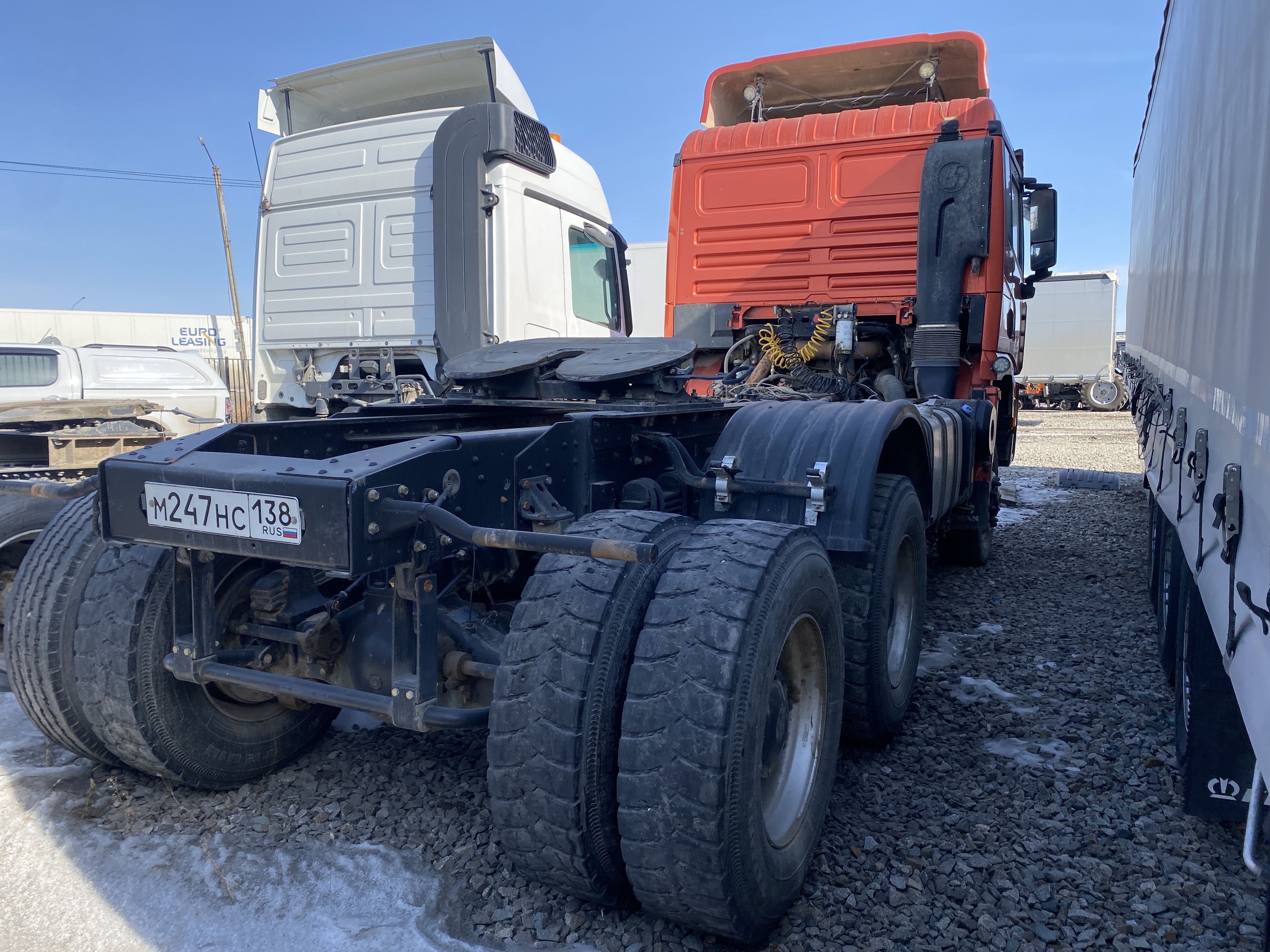 Shacman (Shaanxi) SX* 6x6 Седельный тягач 2022 г. - фото 4