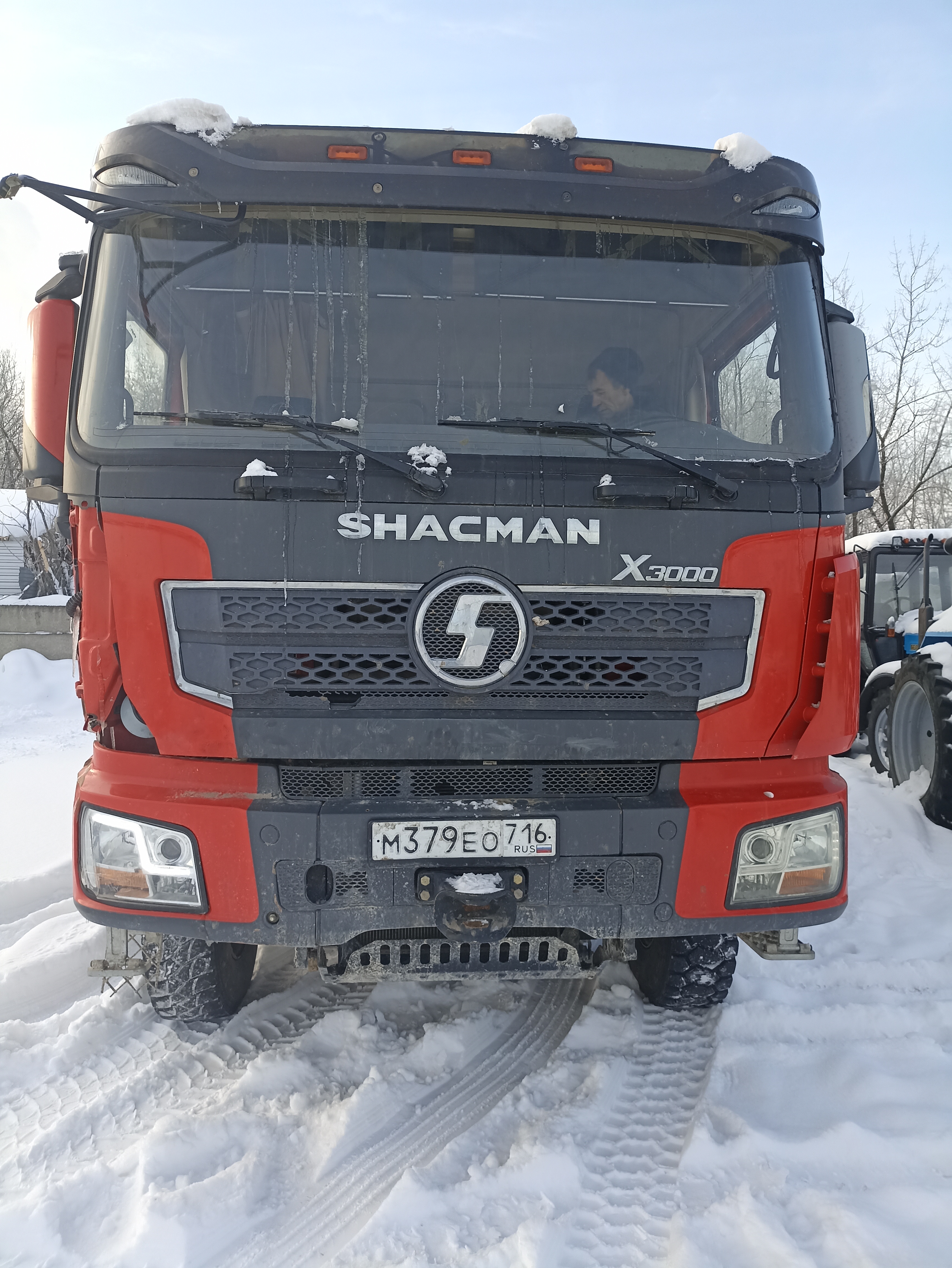 Shacman (Shaanxi) SX* 8x4 Самосвал 2022 г.