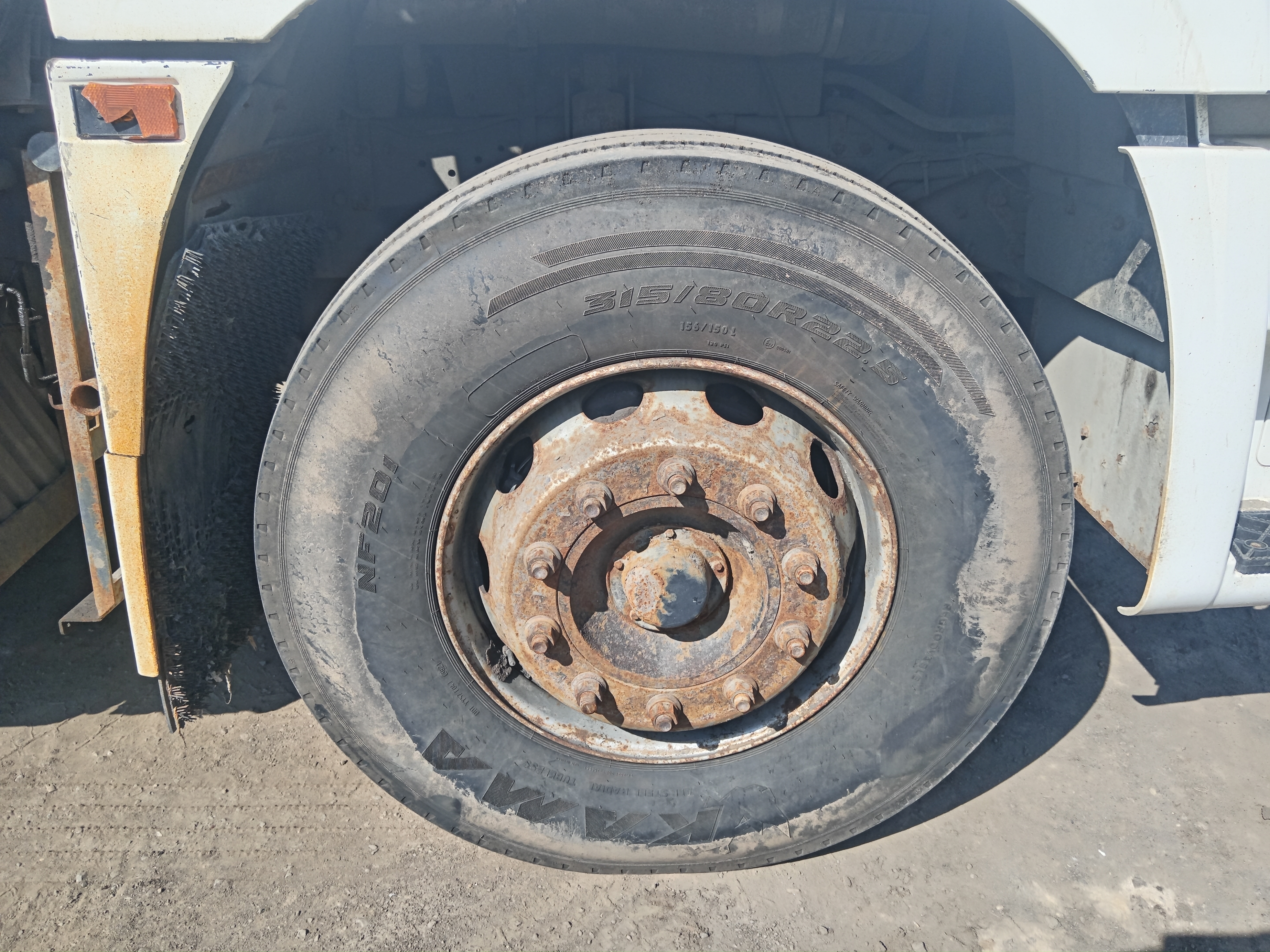 КамАЗ 5490 4x2 Седельный тягач 2017 г. - фото 20