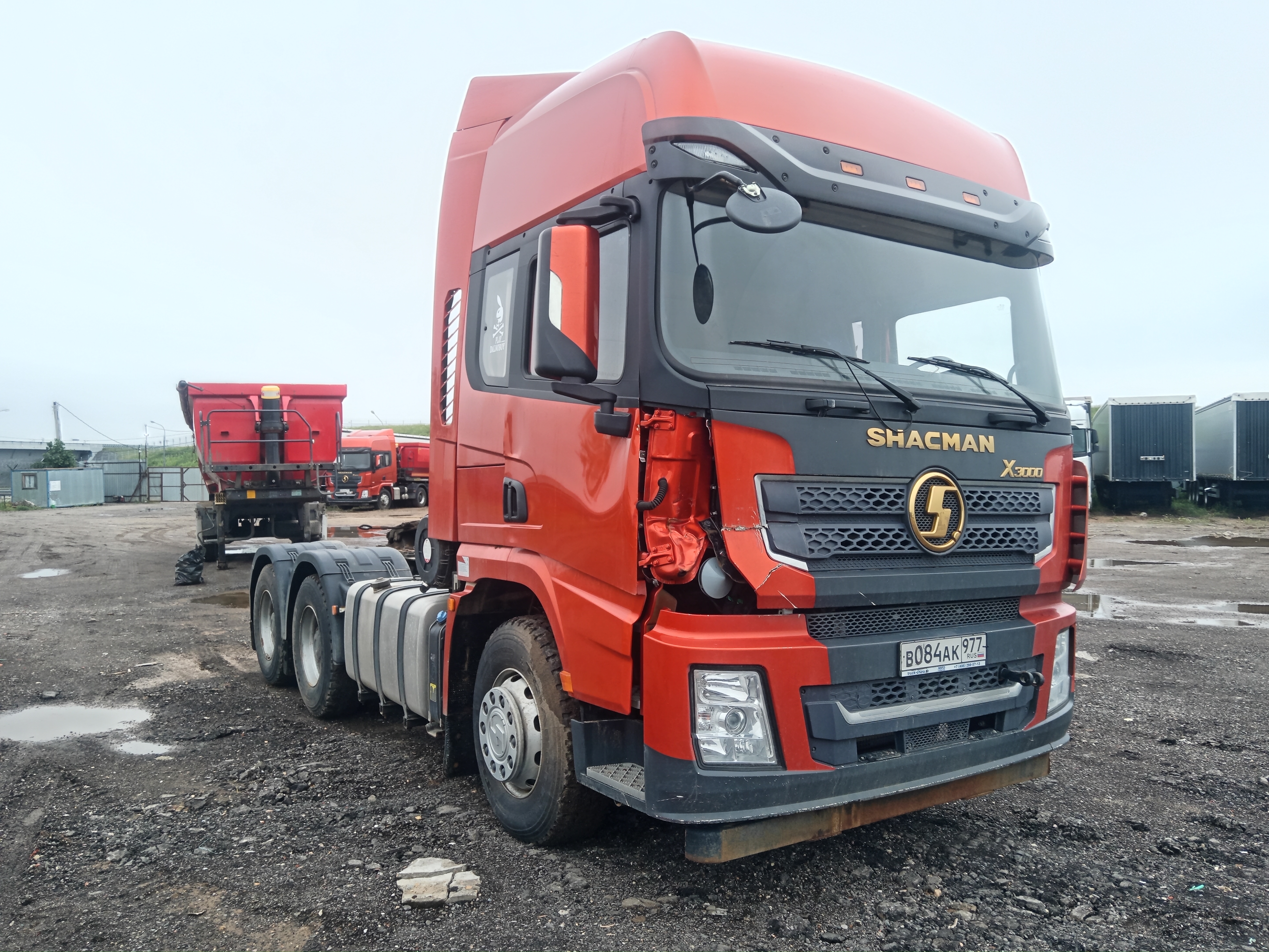 Shacman (Shaanxi) SX* 6x4 Седельный тягач 2022 г. - фото 8