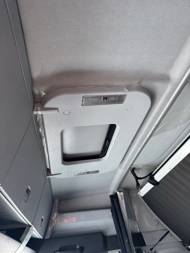 SITRAK C7H 4x2 Седельный тягач 2023 г. - фото 2