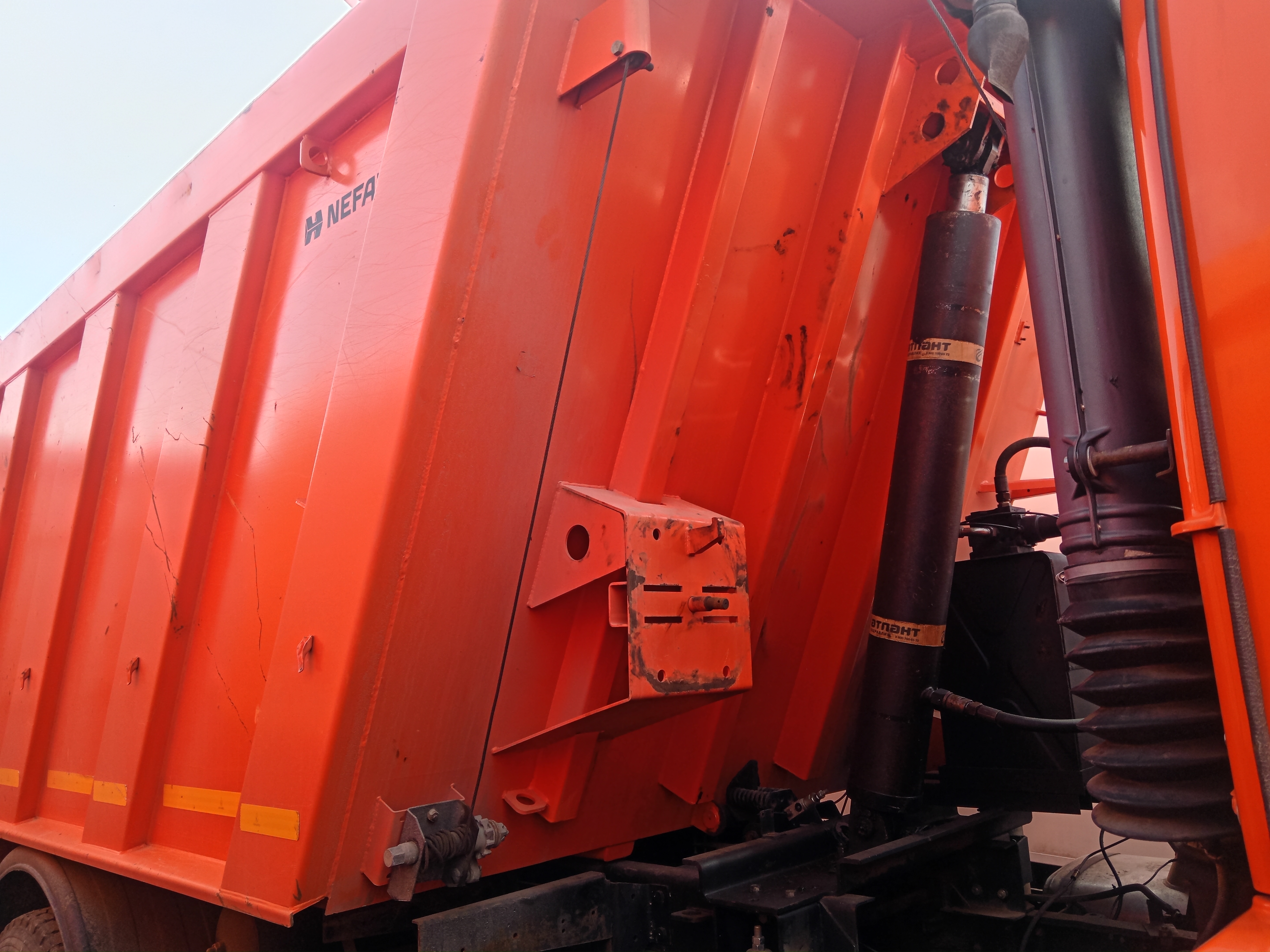 КамАЗ 6520 6x4 Самосвал 2022 г. - фото 12