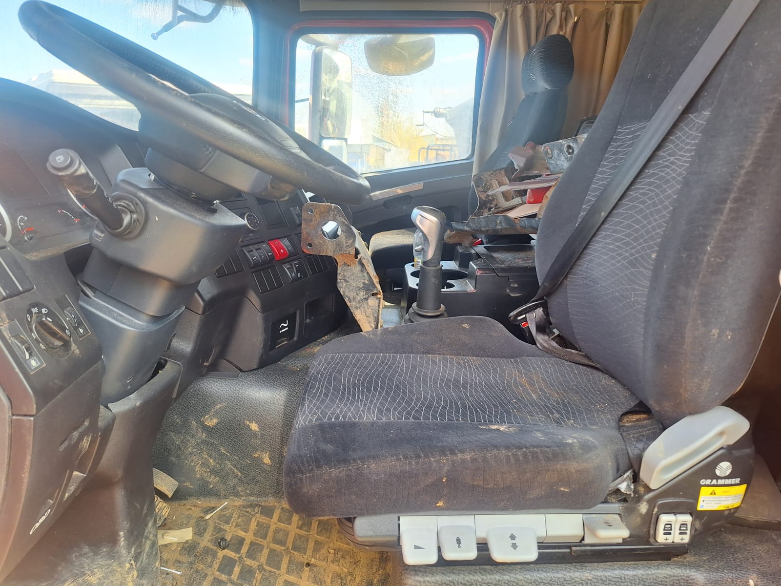 Shacman (Shaanxi) SX* 8x4 Самосвал 2022 г. - фото 6