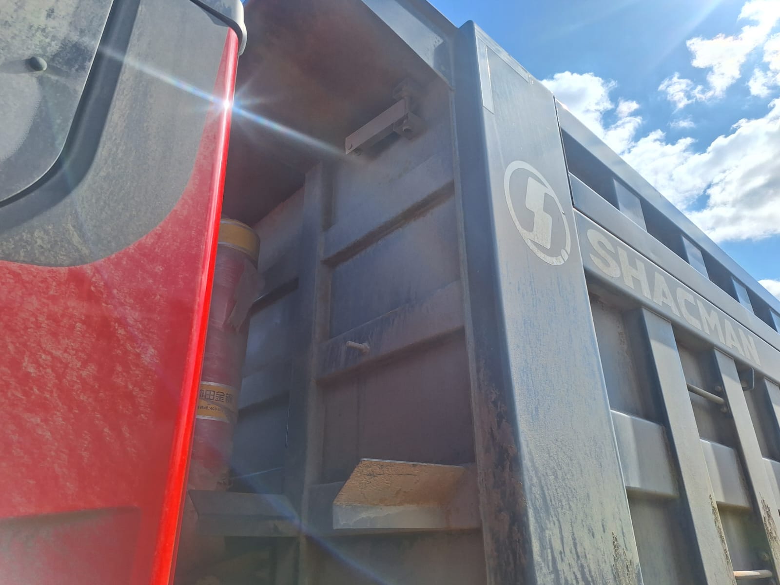 Shacman (Shaanxi) SX* 8x4 Самосвал 2022 г. - фото 10