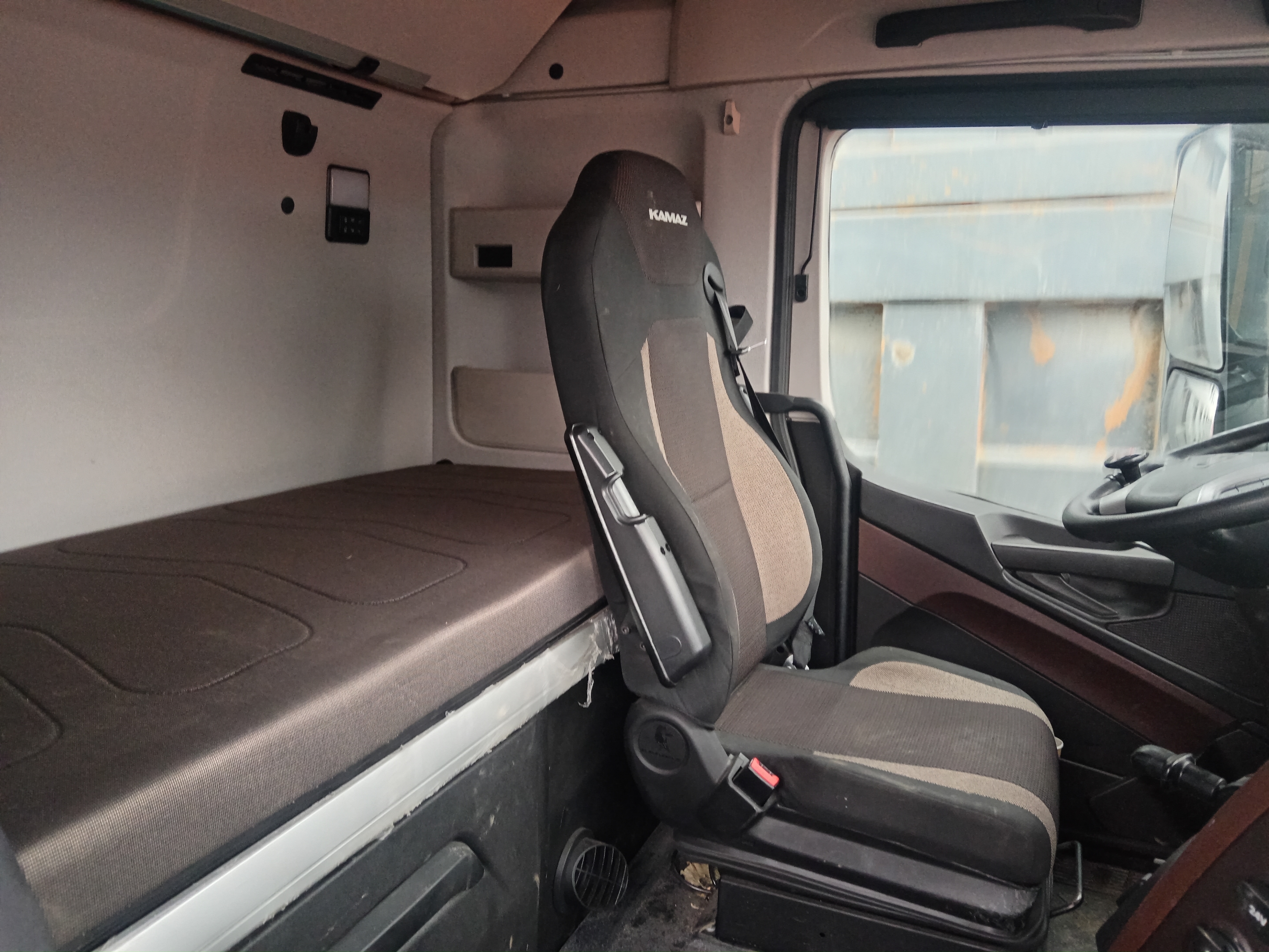 КамАЗ 54901 4x2 Седельный тягач 2023 г. - фото 9