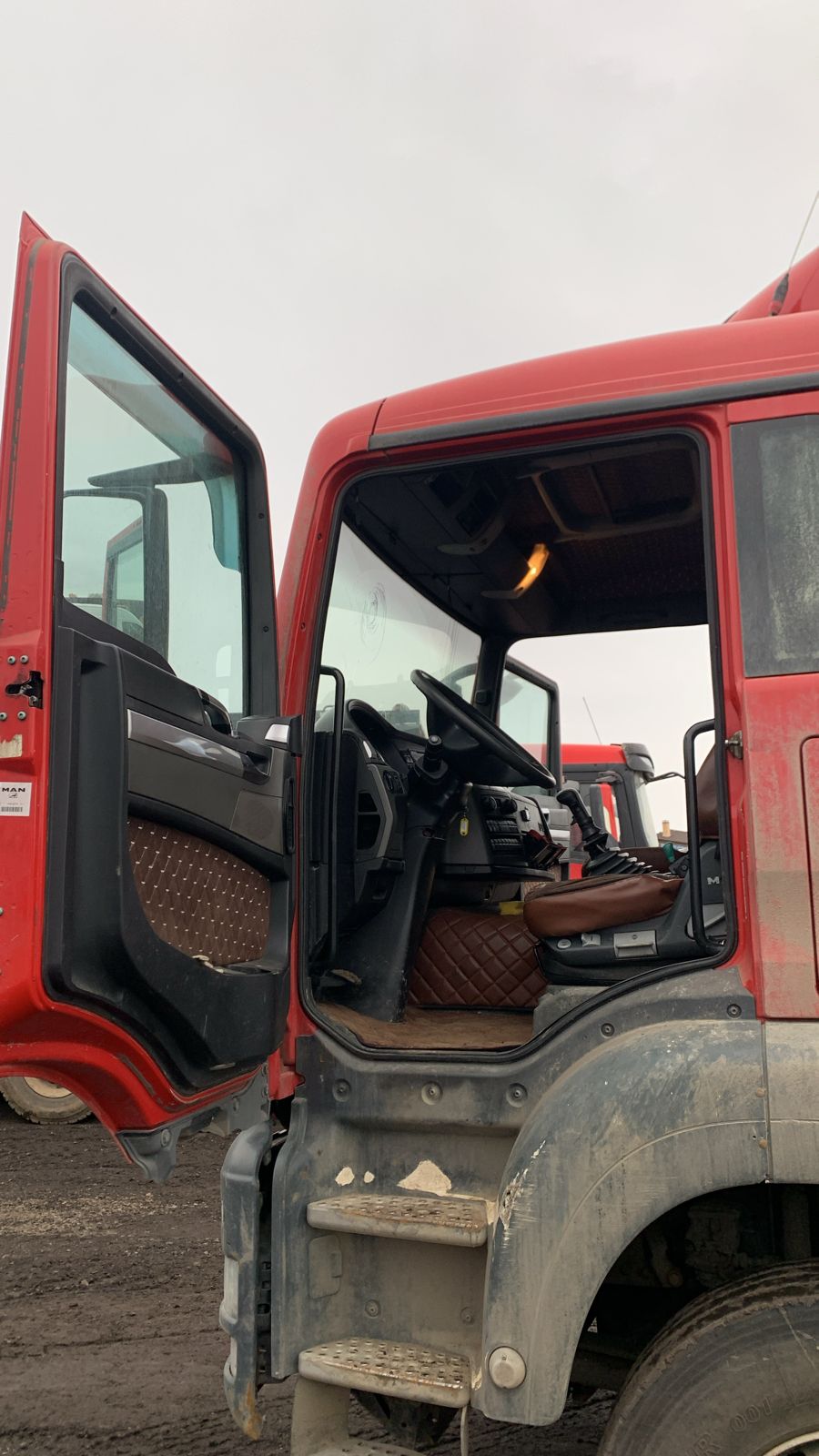 MAN TGS 6x4 Седельный тягач 2016 г. - фото 11