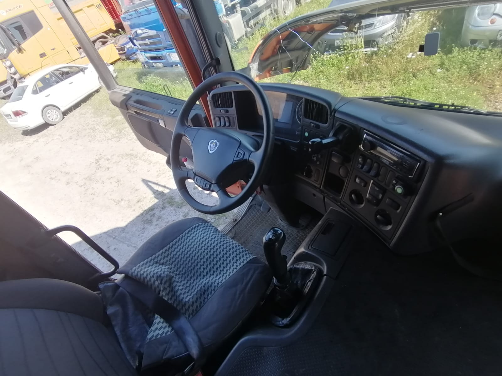 Scania P 6x4 Седельный тягач 2014 г. - фото 12