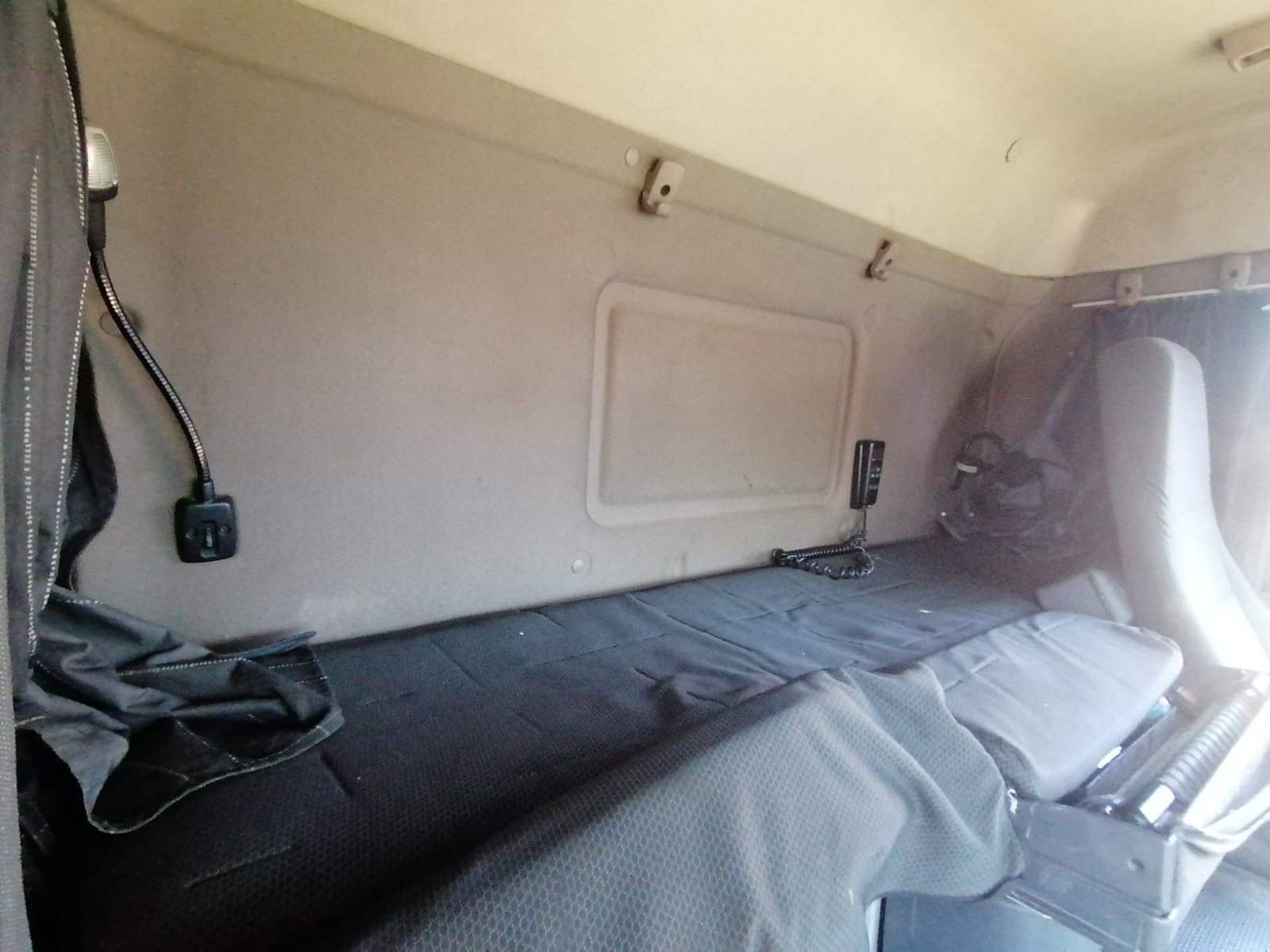 Scania P 6x4 Седельный тягач 2014 г. - фото 13