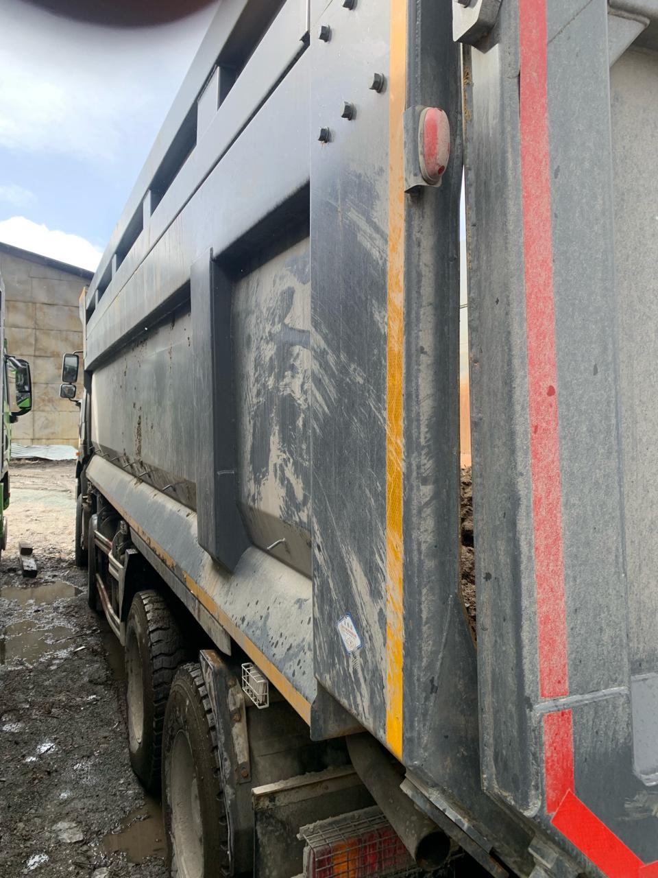 FAW J6 8x4 Самосвал 2023 г.