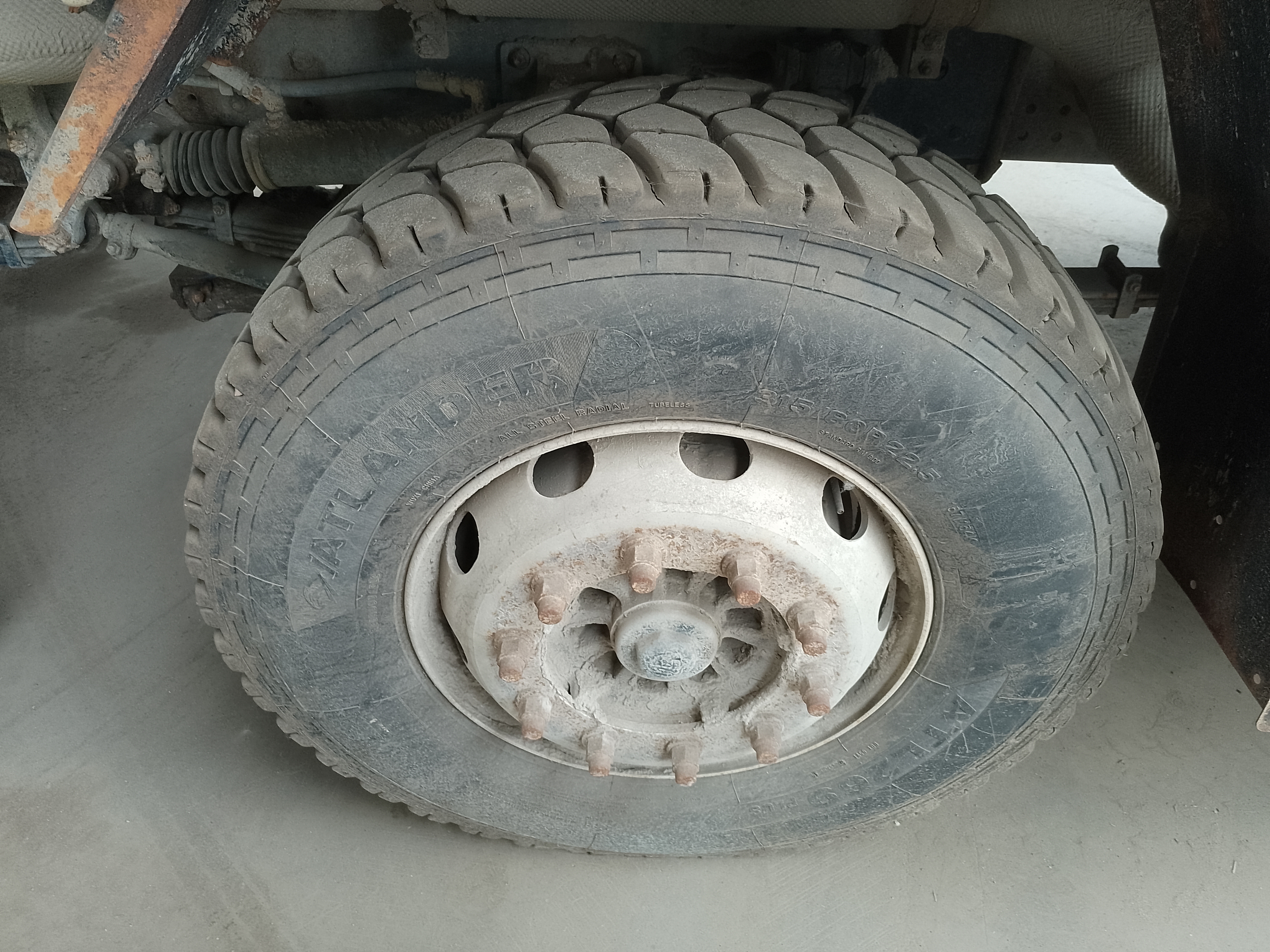 Shacman (Shaanxi) SX* 8x4 Самосвал 2022 г. - фото 6