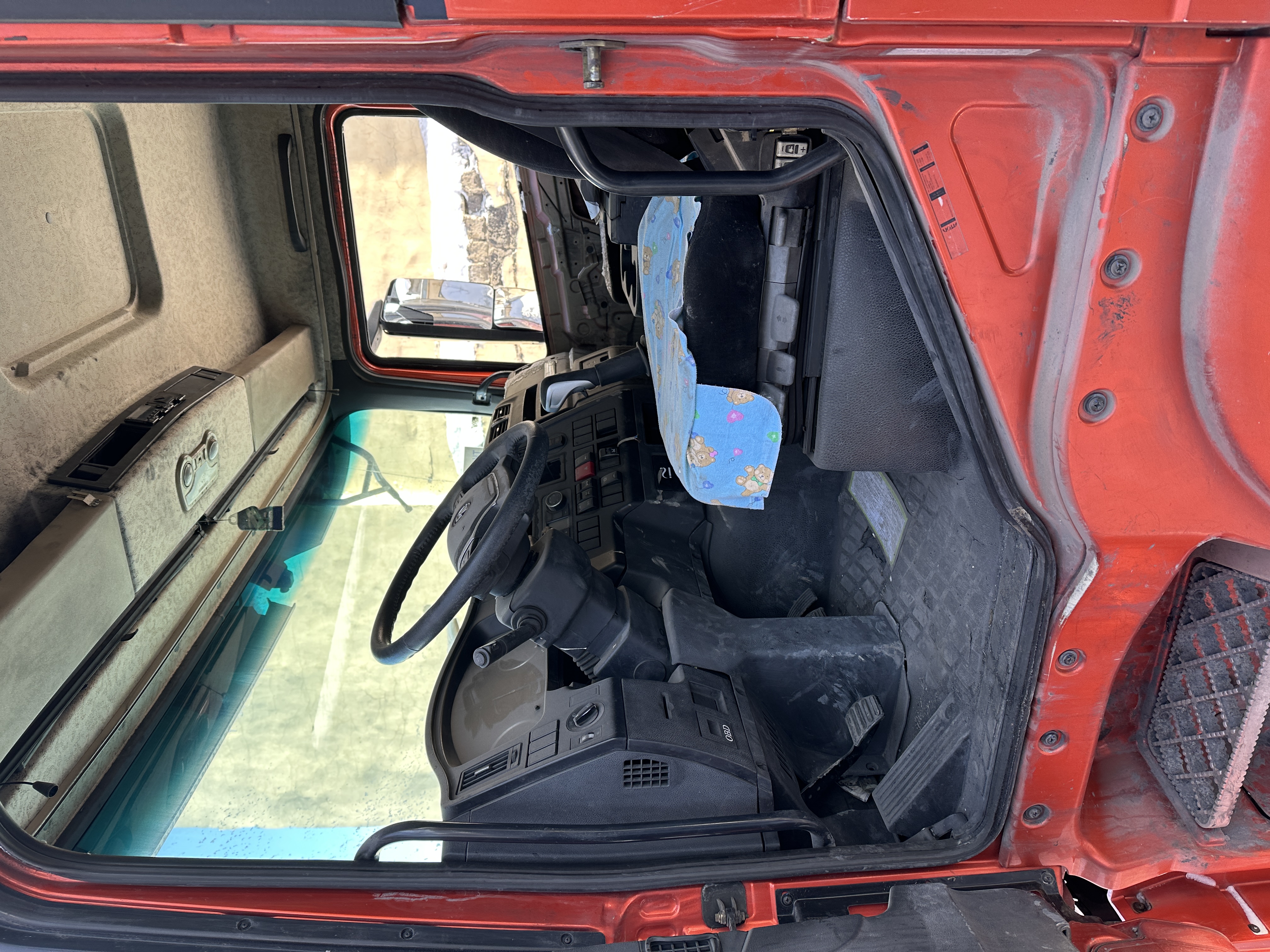 Shacman (Shaanxi) SX* 8x4 Самосвал 2021 г. - фото 9