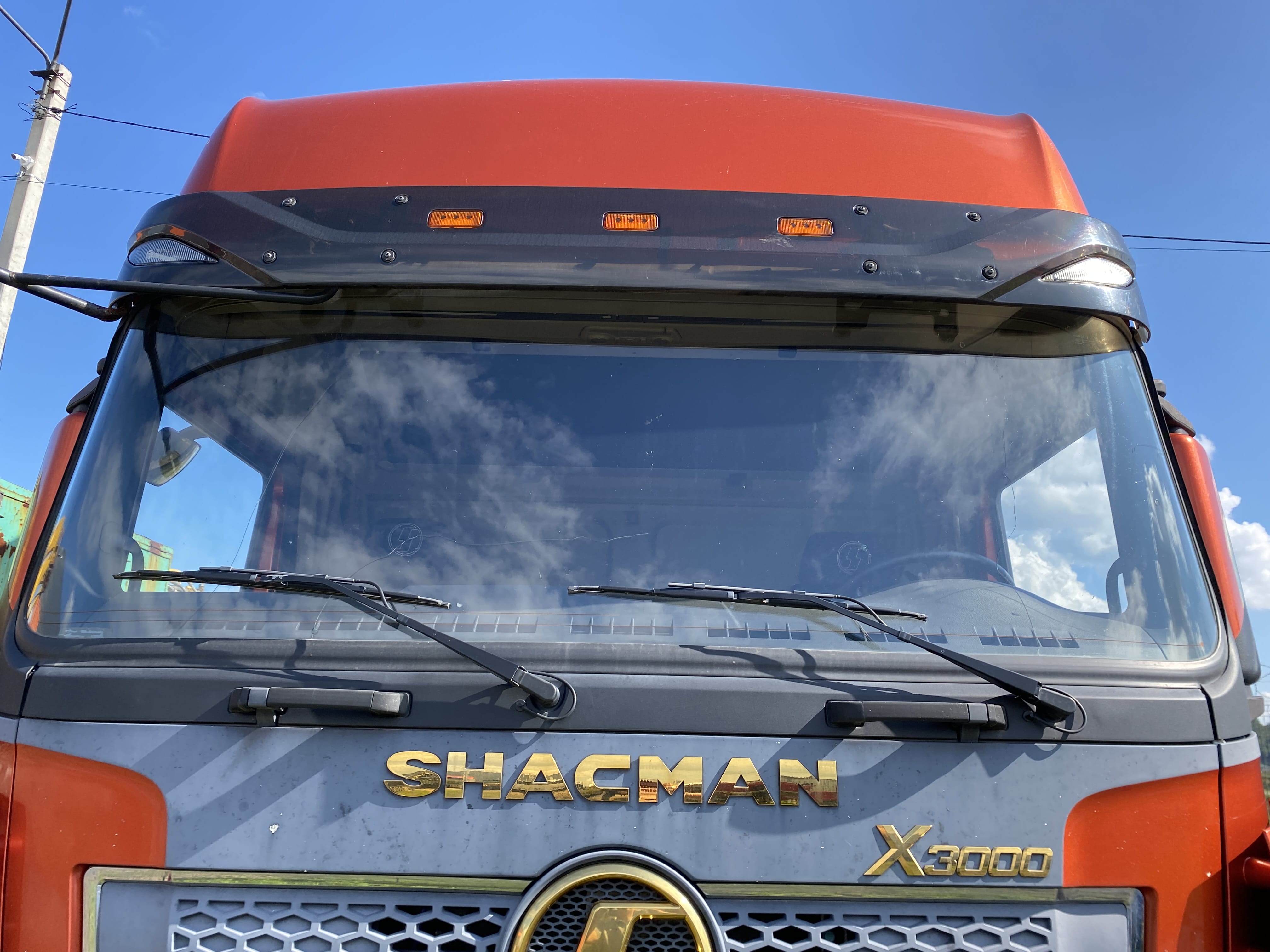 Shacman (Shaanxi) SX* 6x4 Седельный тягач 2022 г. - фото 18