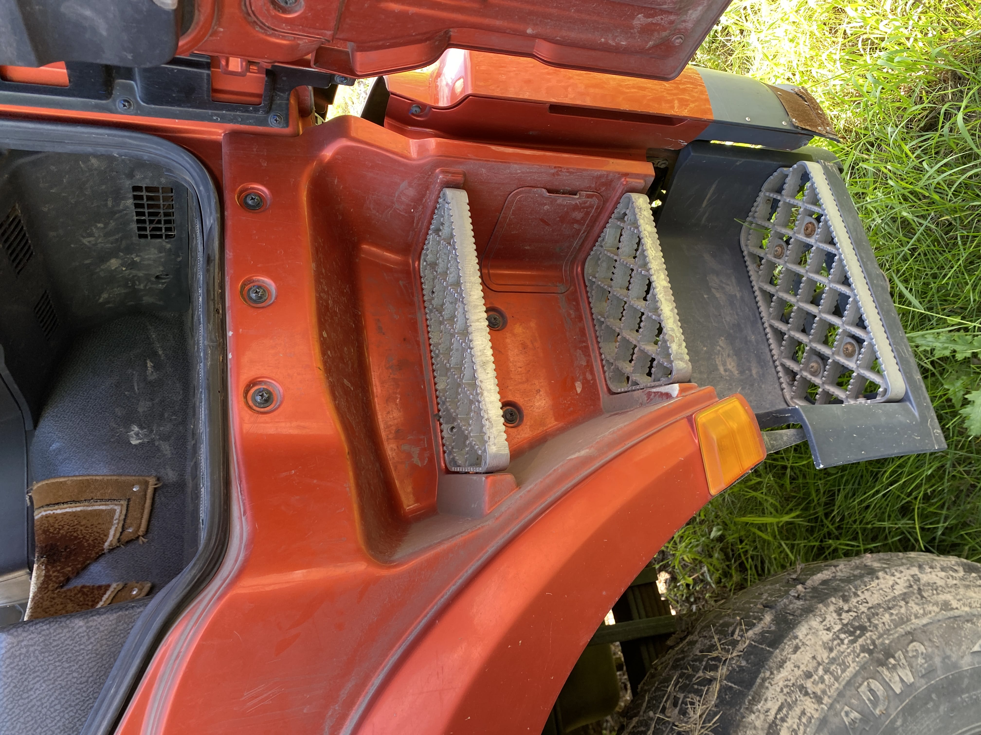 Shacman (Shaanxi) SX* 6x4 Седельный тягач 2022 г. - фото 19