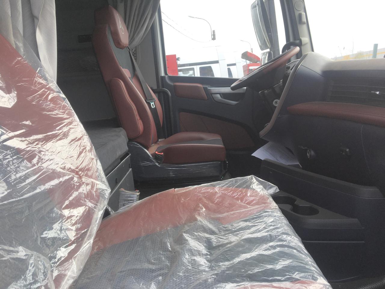 SANY D* 4x2 Седельный тягач 2023 г. - фото 9