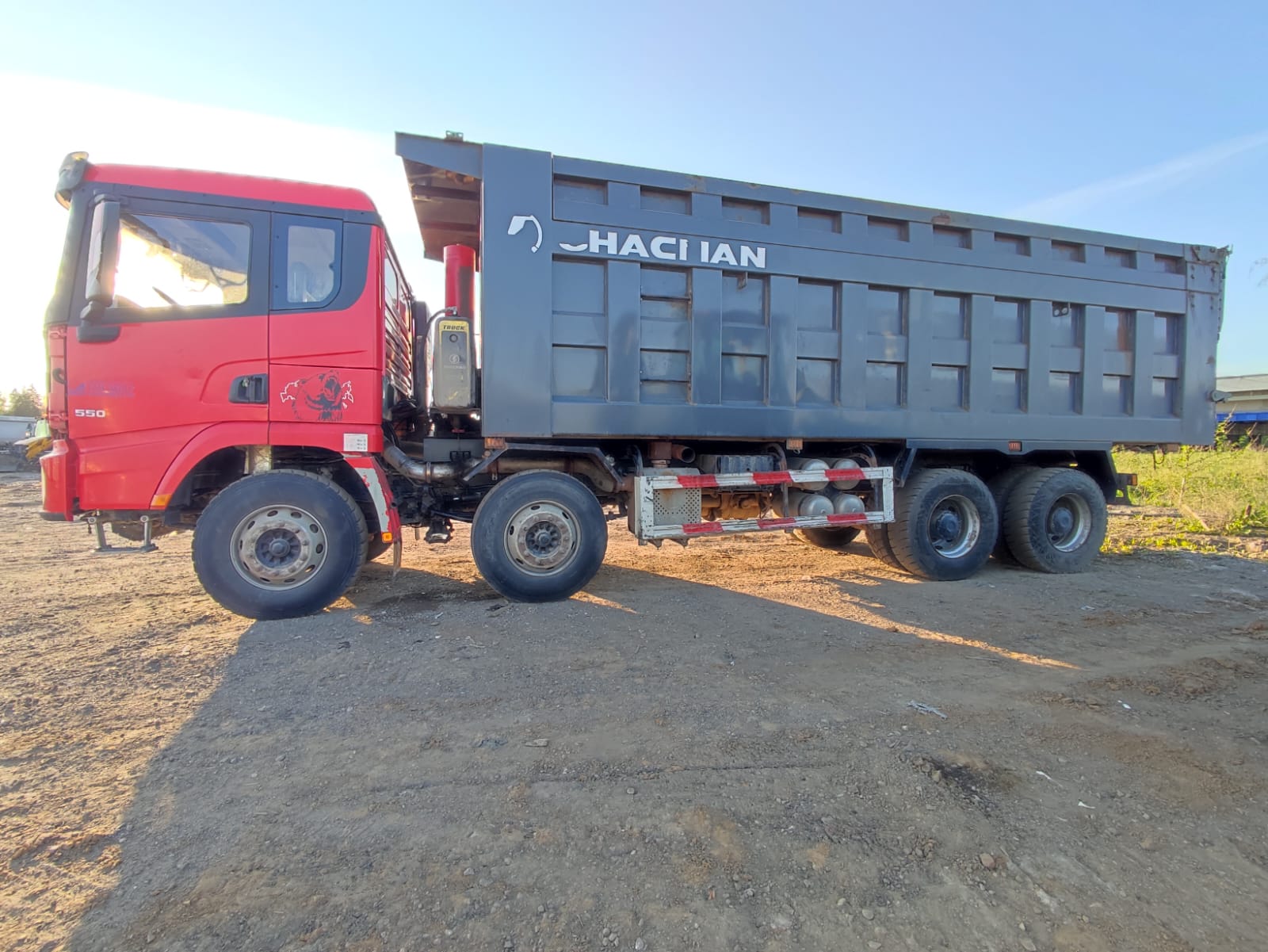 Shacman (Shaanxi) SX* 8x4 Самосвал 2022 г. - фото 2