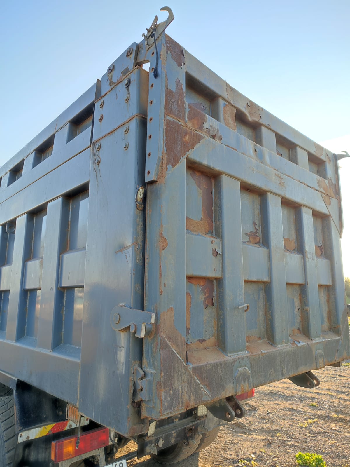 Shacman (Shaanxi) SX* 8x4 Самосвал 2022 г. - фото 5