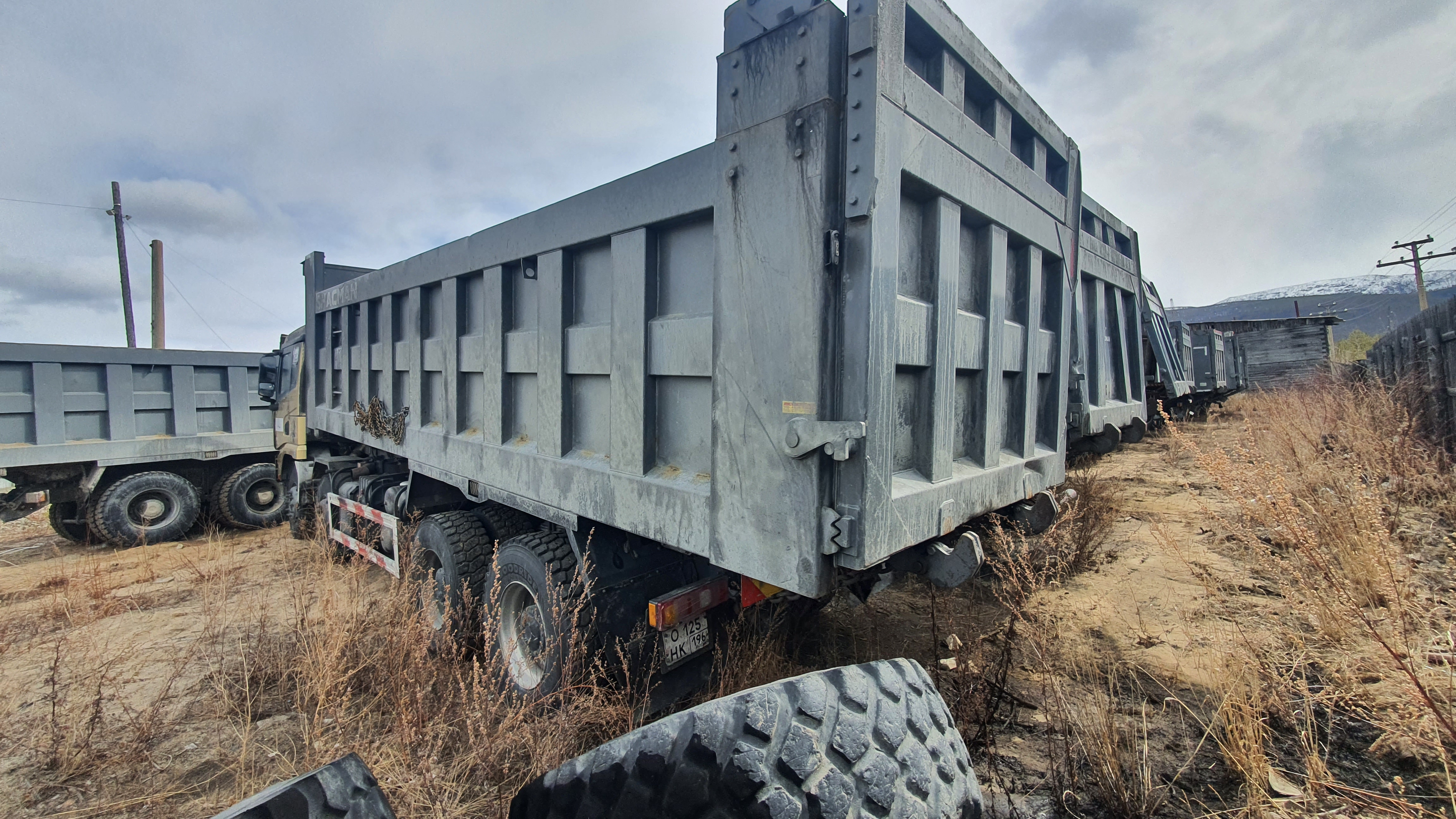 Shacman (Shaanxi) SX* 8x4 Самосвал 2022 г. - фото 2