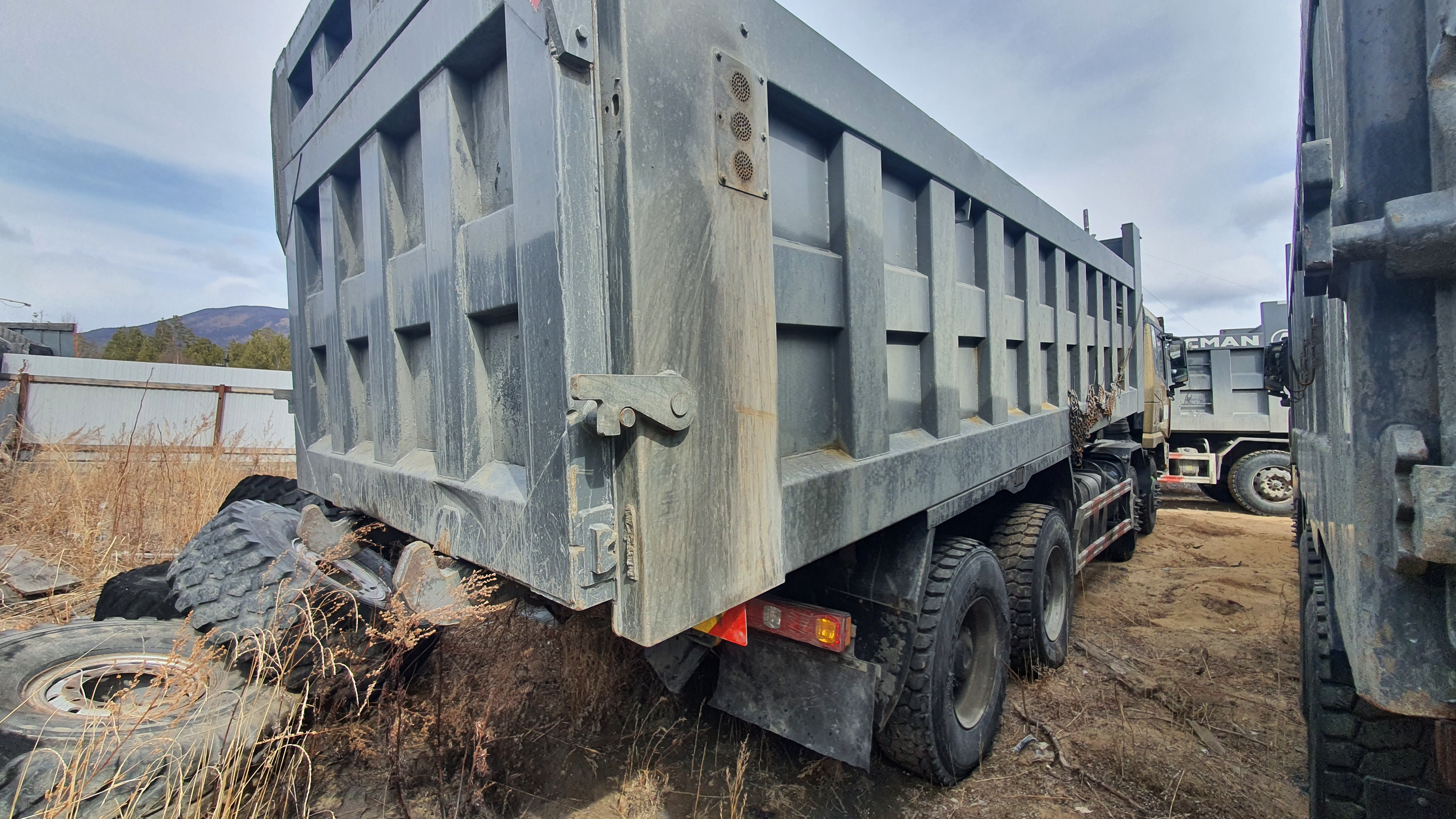 Shacman (Shaanxi) SX* 8x4 Самосвал 2022 г. - фото 3