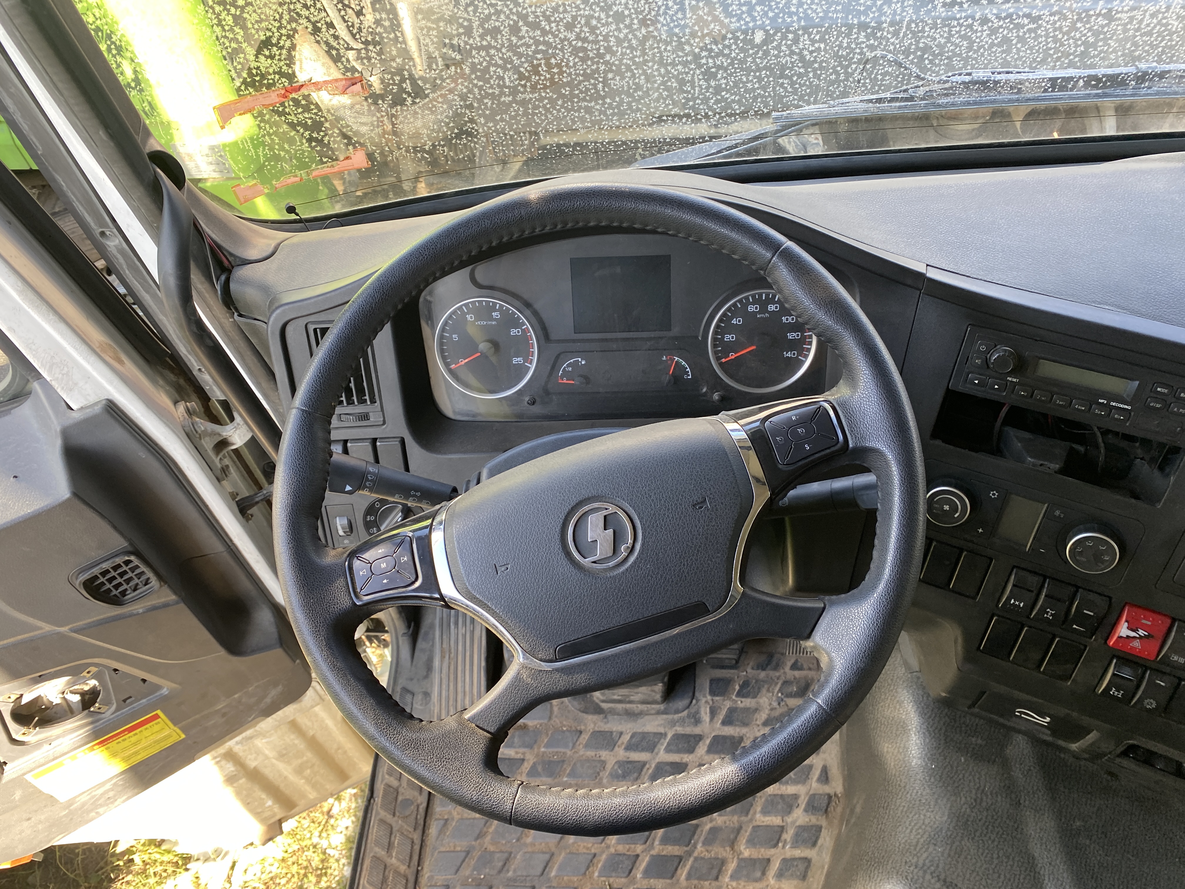 Shacman (Shaanxi) SX* 8x4 Самосвал 2022 г. - фото 9