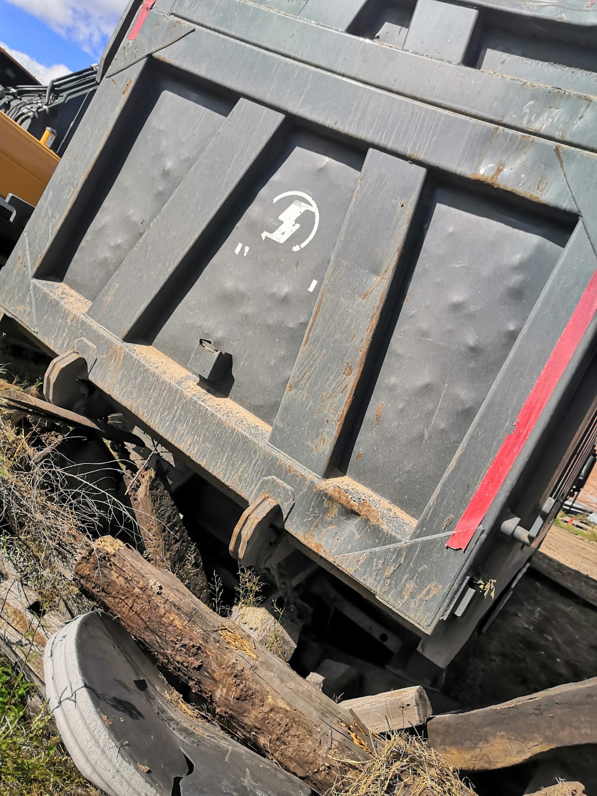 Shacman (Shaanxi) SX* 8x4 Самосвал 2023 г. - фото 6