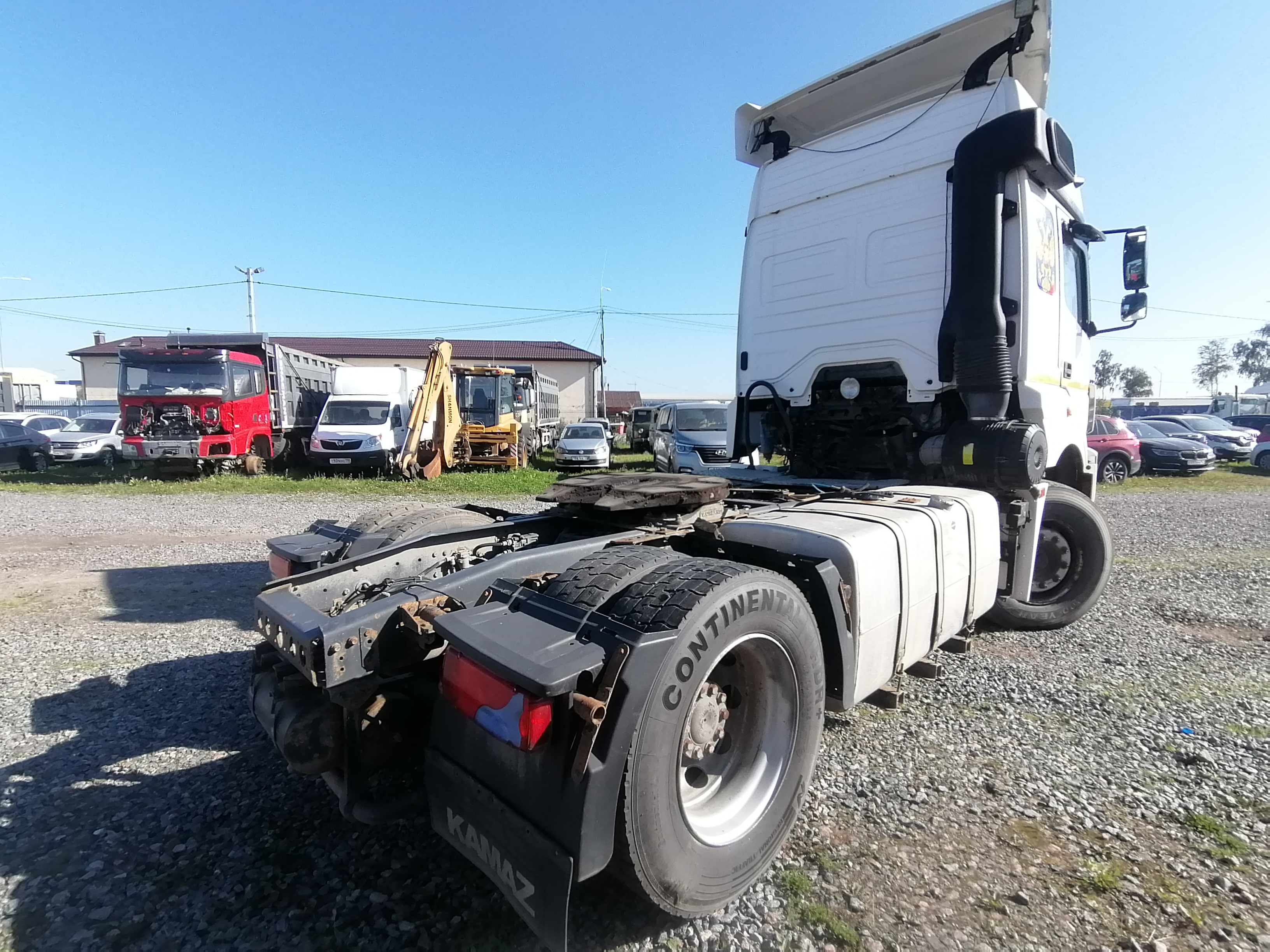 КамАЗ М1840 4x2 Седельный тягач 2017 г. - фото 8