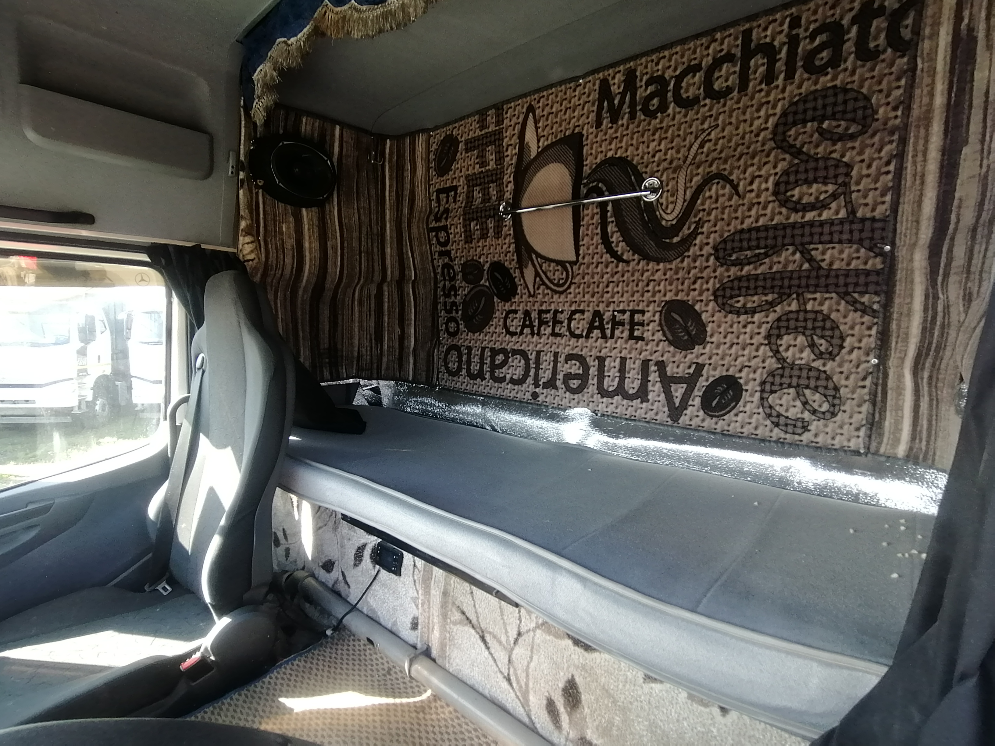 КамАЗ М1840 4x2 Седельный тягач 2017 г. - фото 10