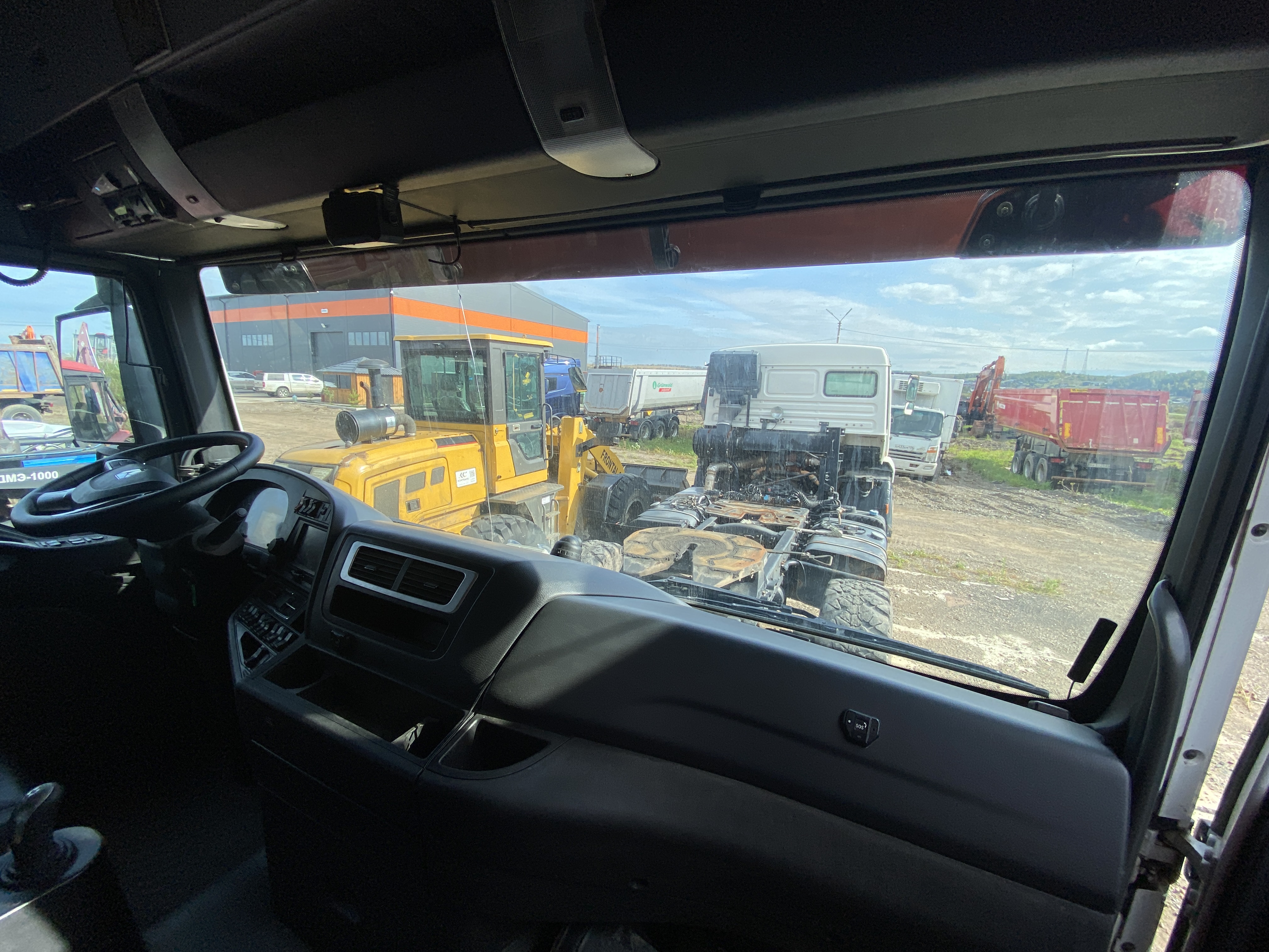 SITRAK C7H 4x2 Седельный тягач 2023 г. - фото 11