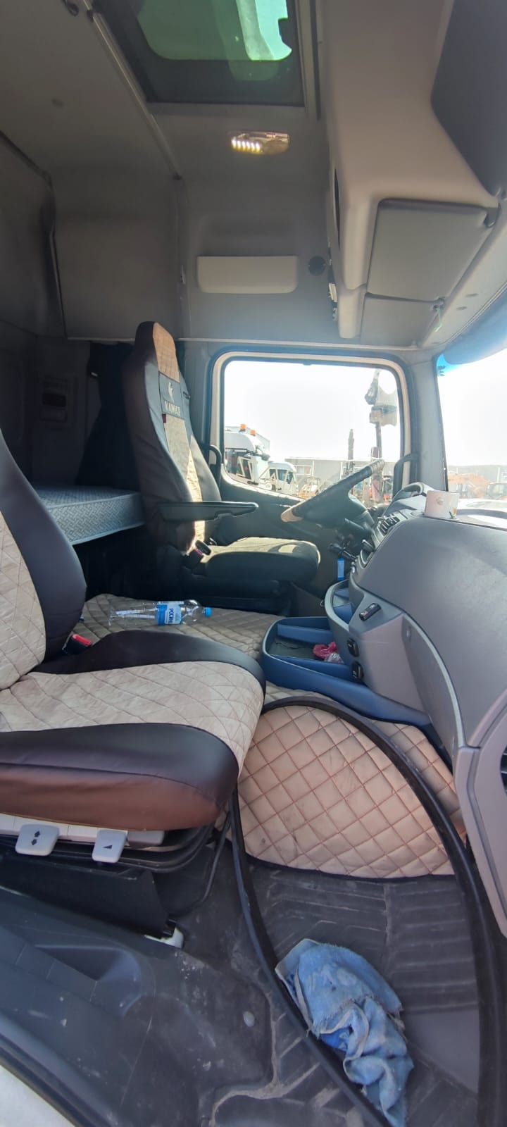 КамАЗ 5490 4x2 Седельный тягач 2020 г. - фото 9