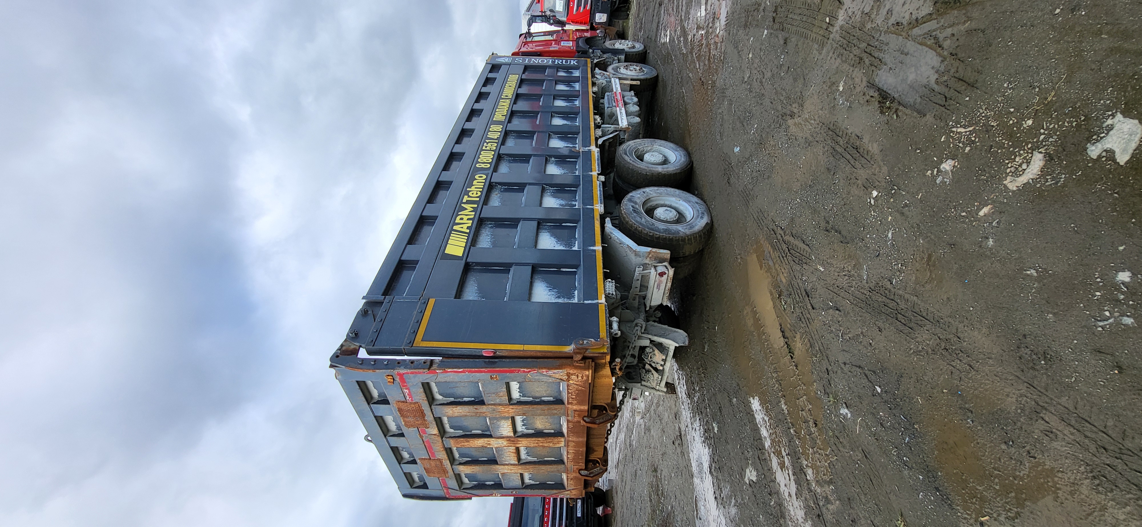 Howo ZZ* 8x4 Самосвал 2022 г. - фото 7