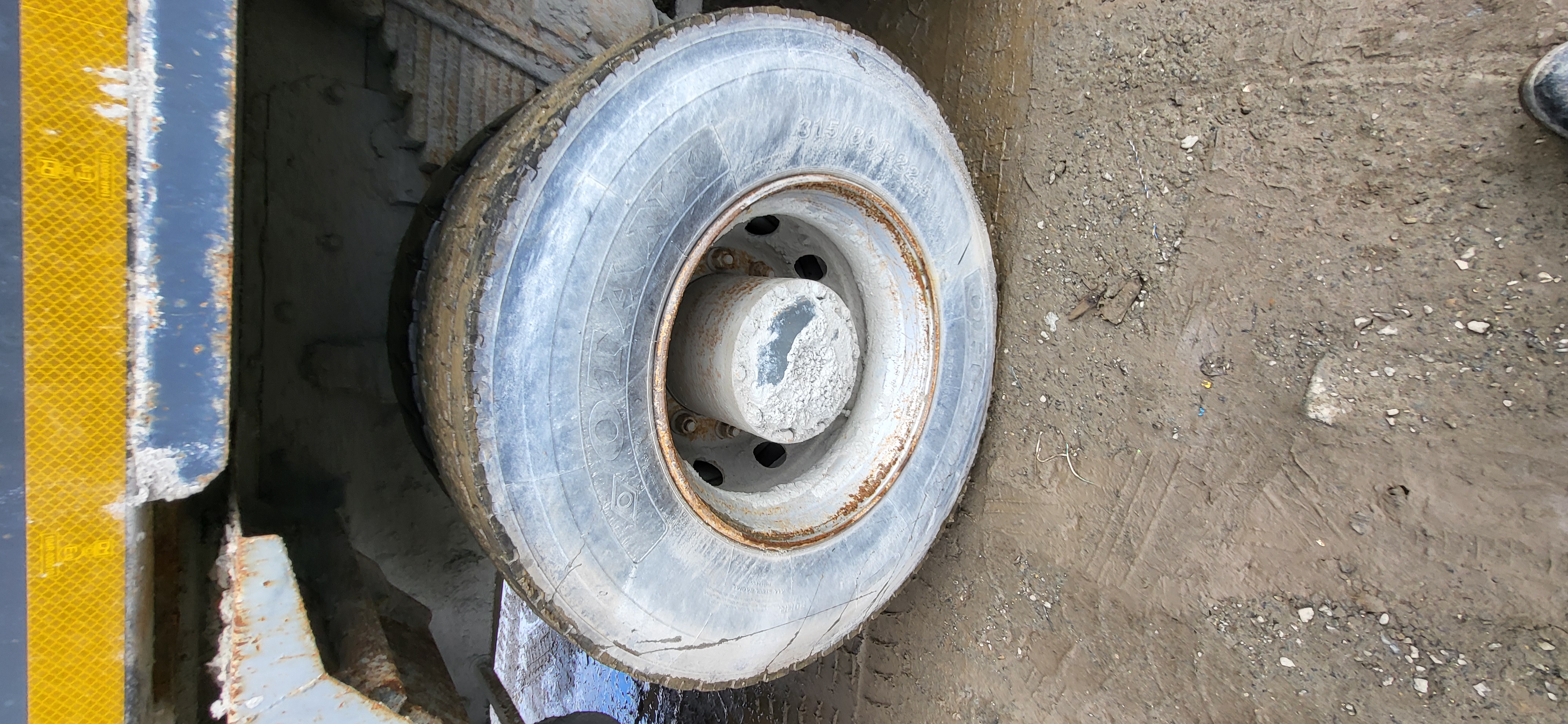 Howo ZZ* 8x4 Самосвал 2022 г. - фото 14