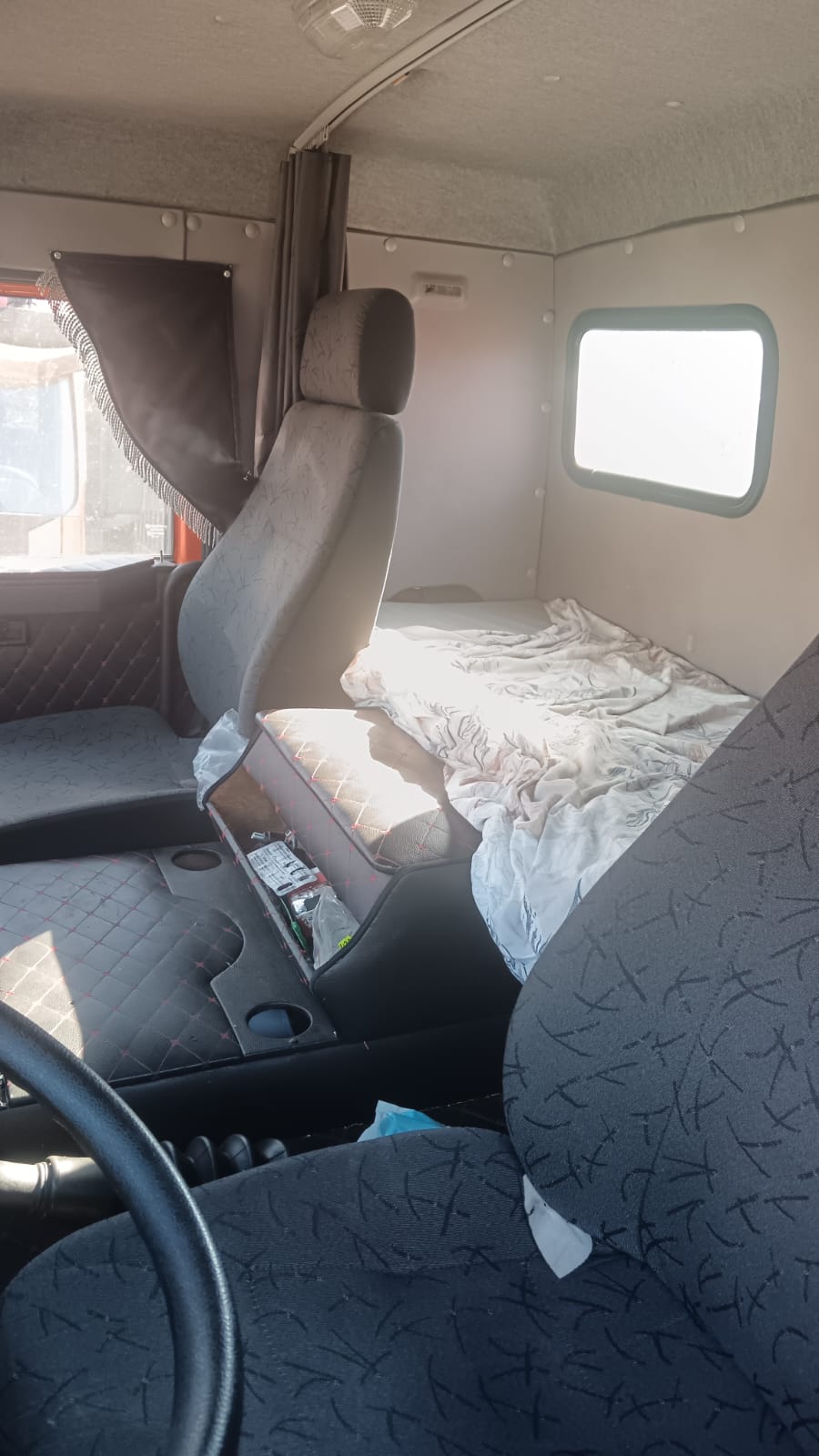 Вологодские Машины ЯДИШ-ВМ-53229 на шасси КамАЗ 53229 6x4 Автоцистерна пищевая 2023 г. - фото 5