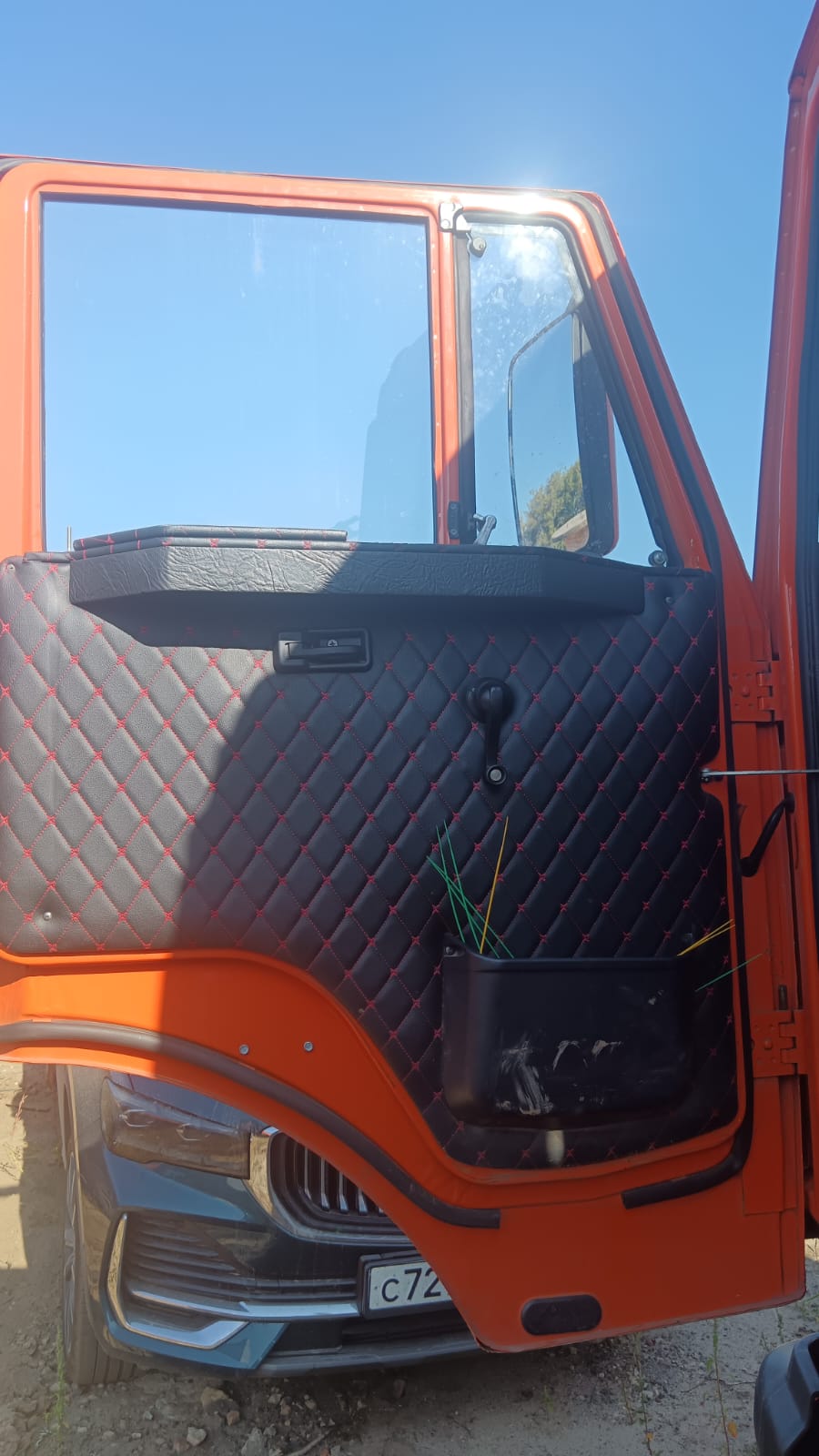 Вологодские Машины ЯДИШ-ВМ-53229 на шасси КамАЗ 53229 6x4 Автоцистерна пищевая 2023 г. - фото 6