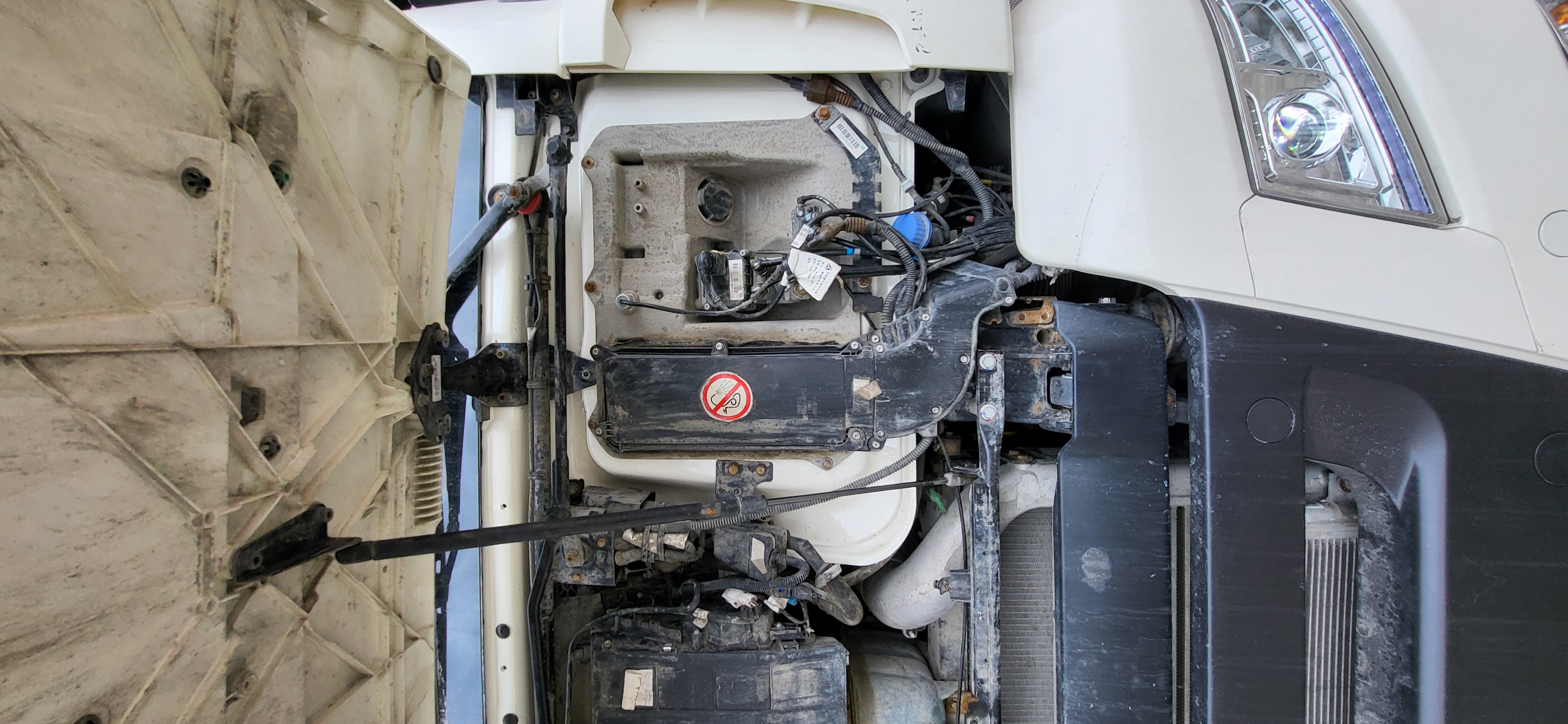 SITRAK C7H 4x2 Седельный тягач 2023 г. - фото 15