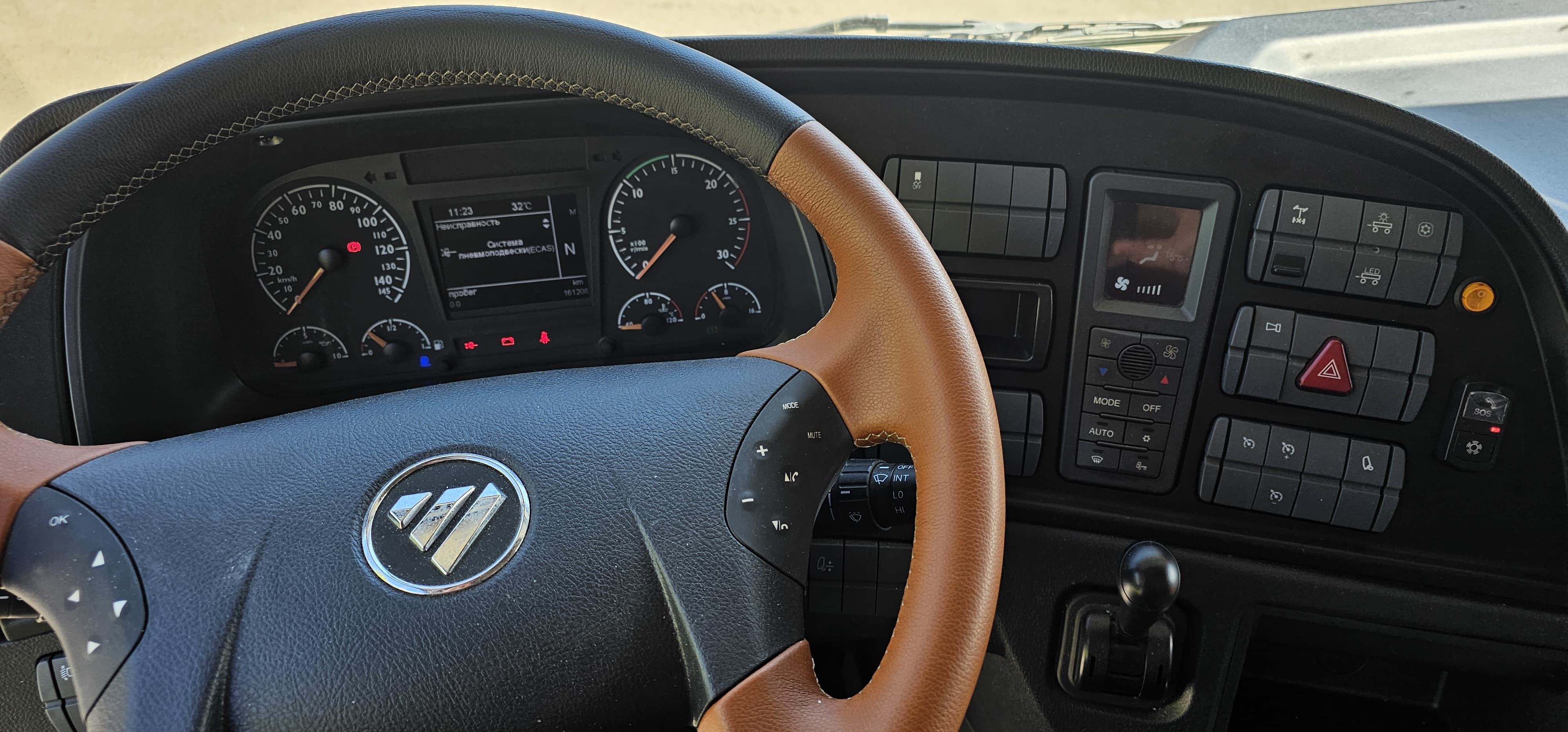 Foton AUMAN 4x2 Седельный тягач 2023 г. - фото 3