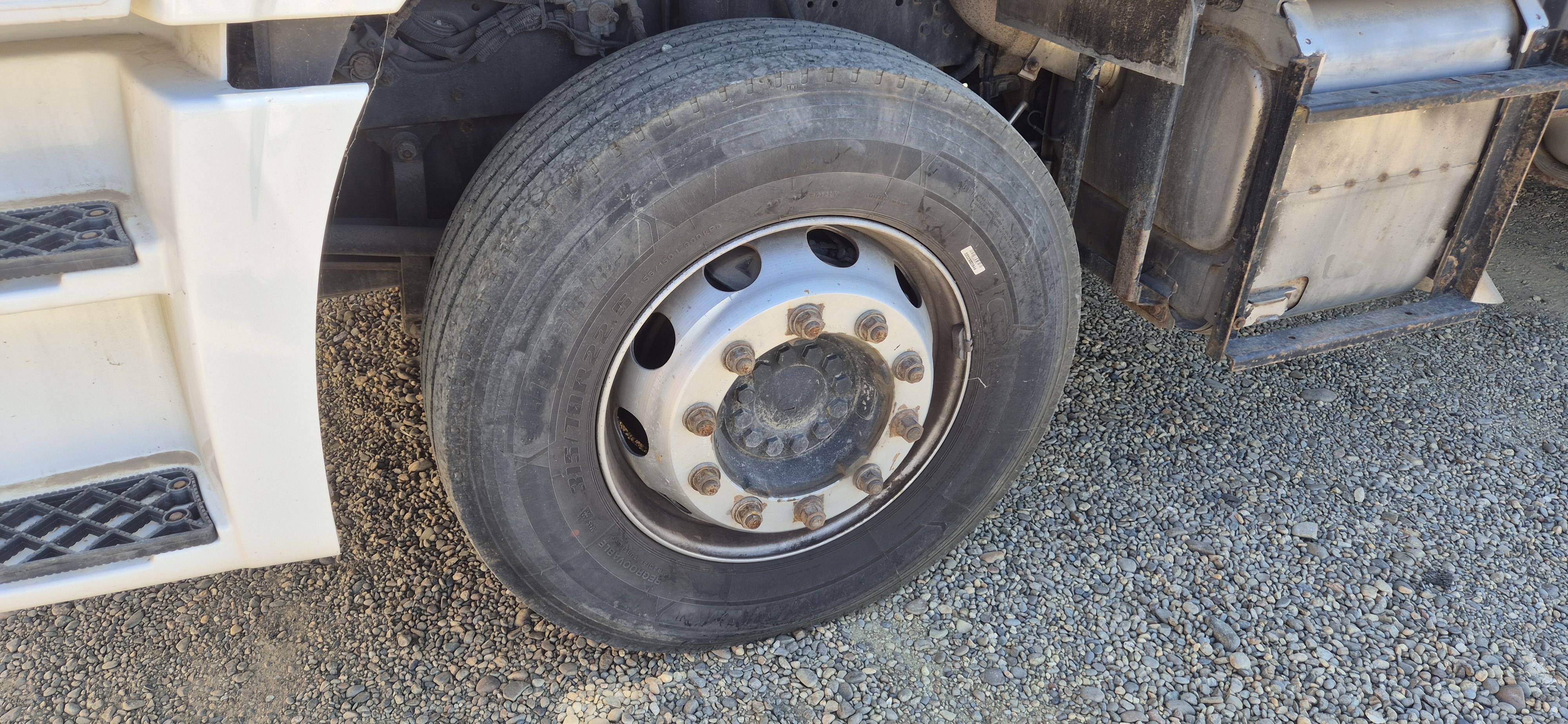 КамАЗ 5490 4x2 Седельный тягач 2021 г. - фото 7